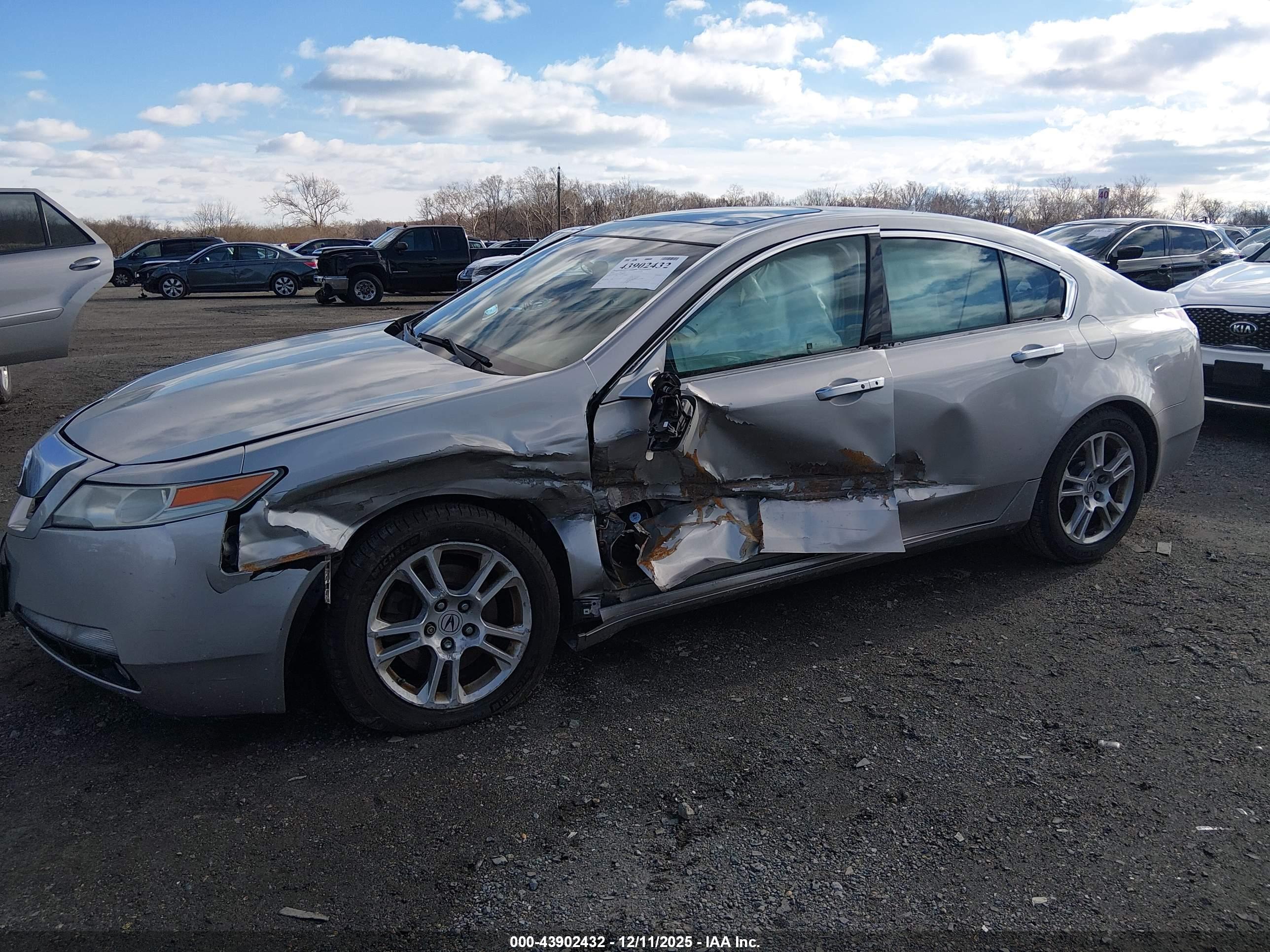 ACURA TL image 6