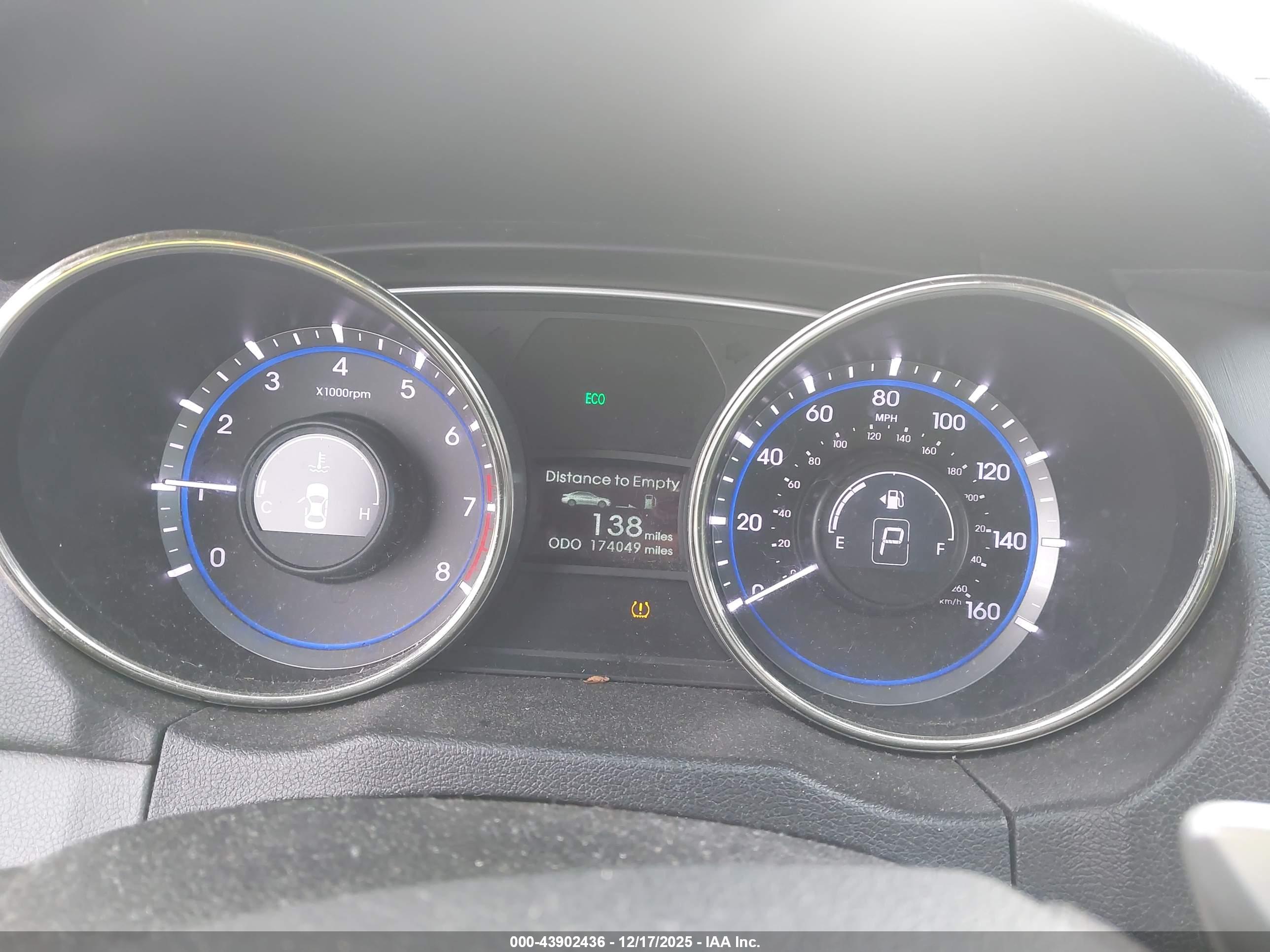 HYUNDAI SONATA image 7