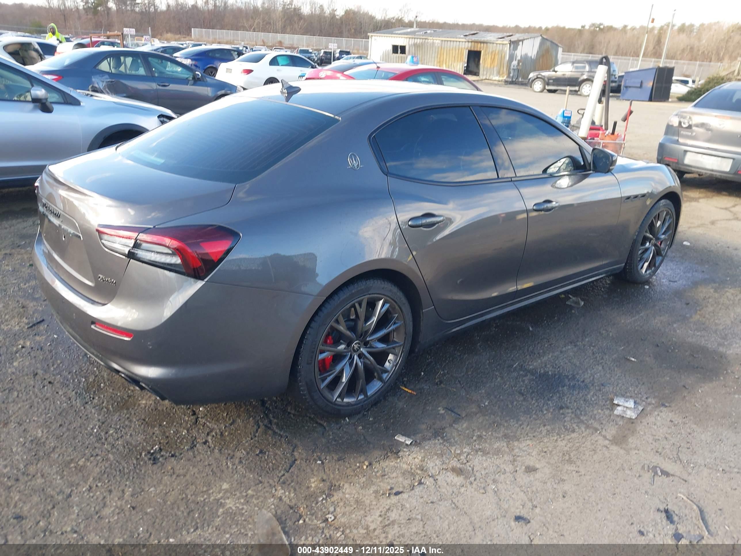 MASERATI GHIBLI image 4