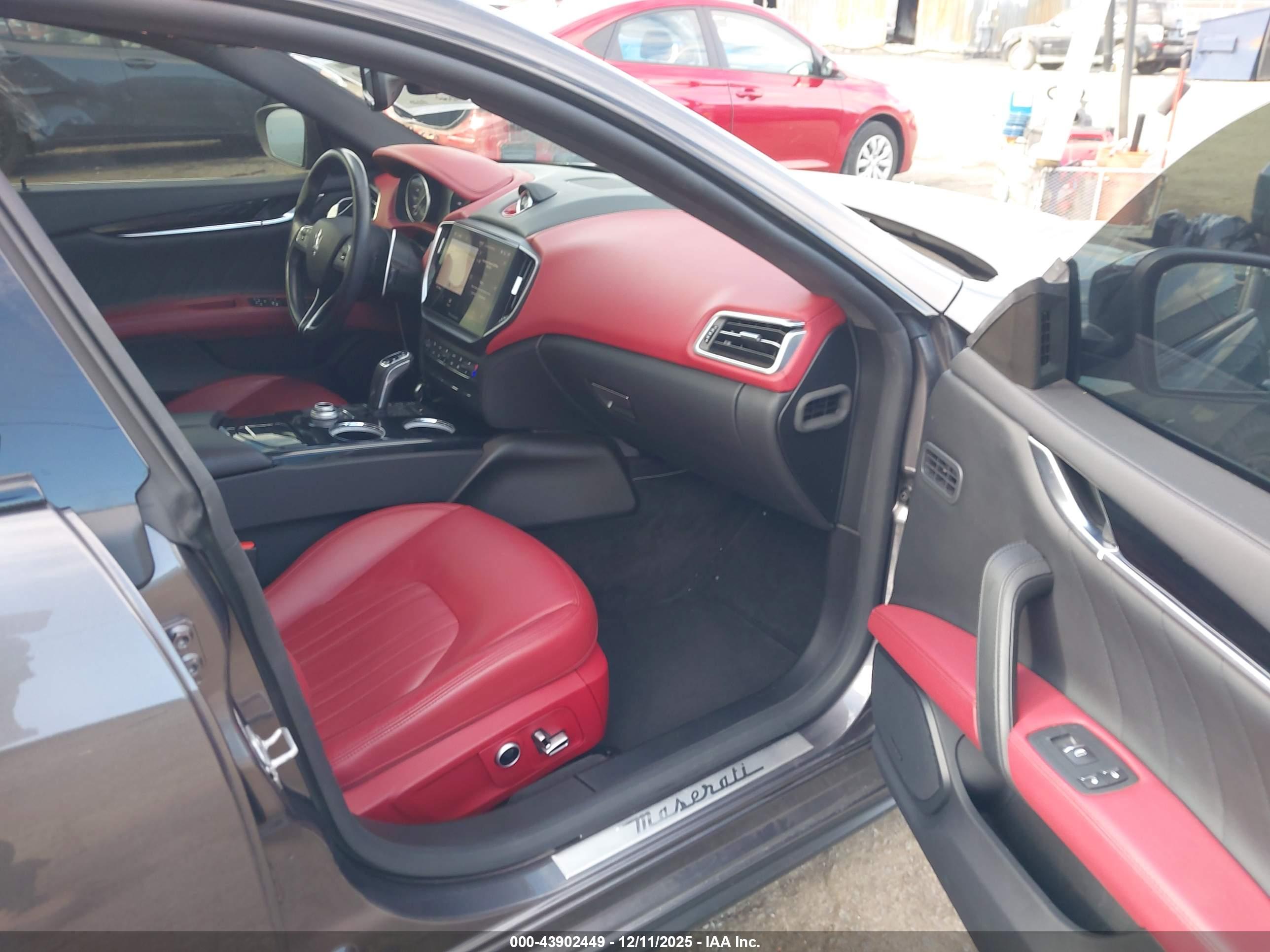 MASERATI GHIBLI image 5