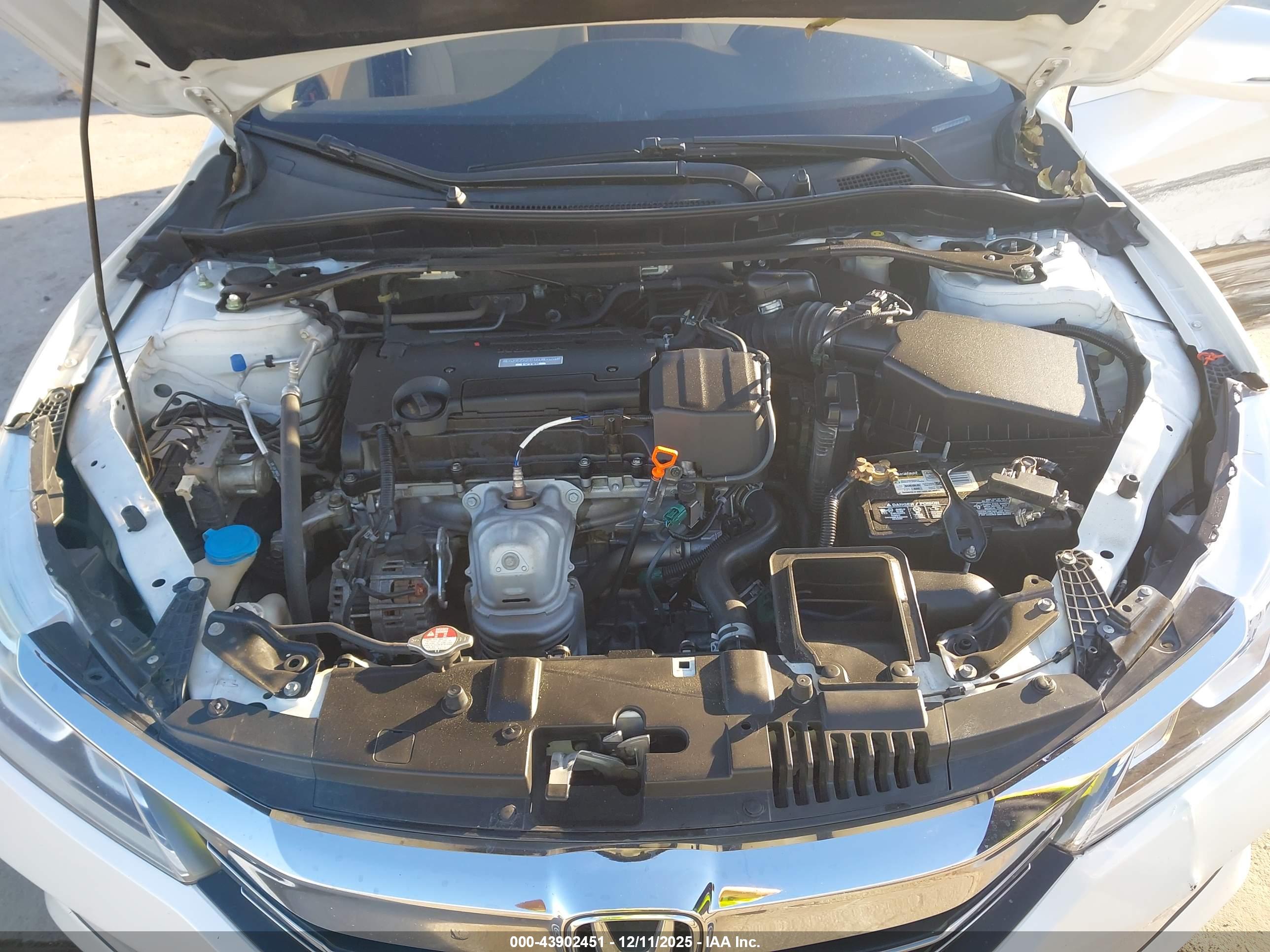 HONDA ACCORD image 10