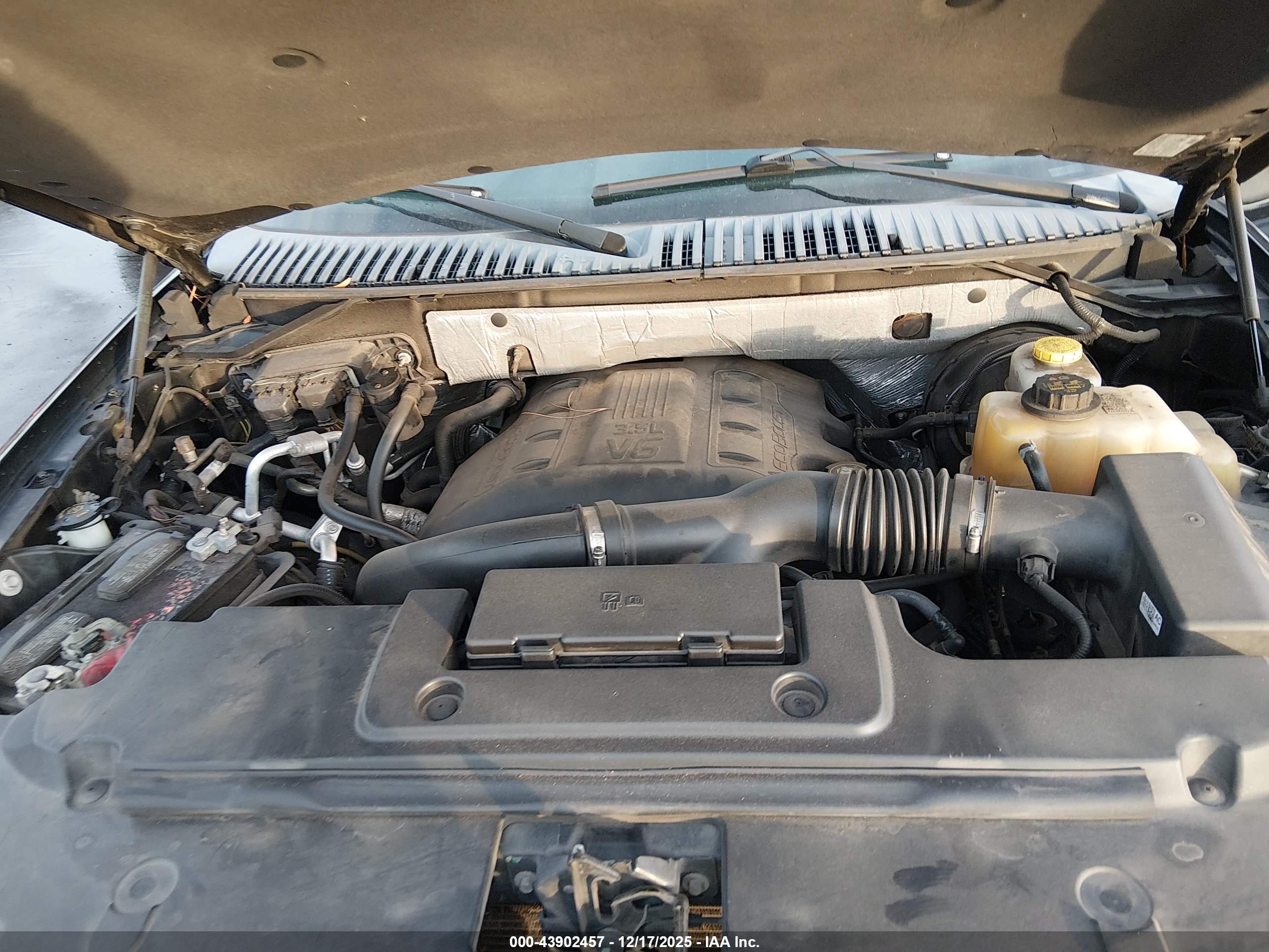 FORD EXPEDITION image 10