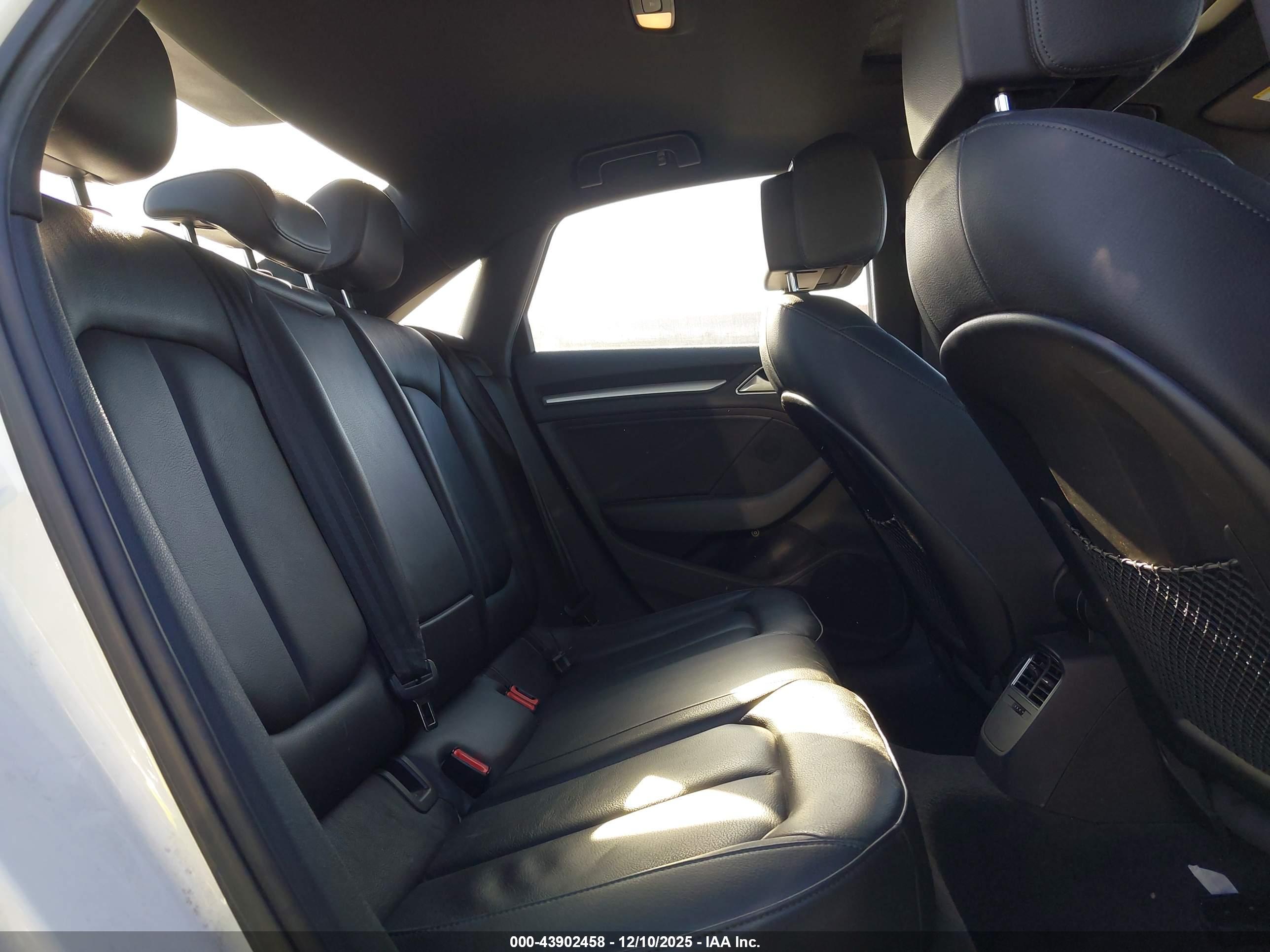 AUDI A3 image 8