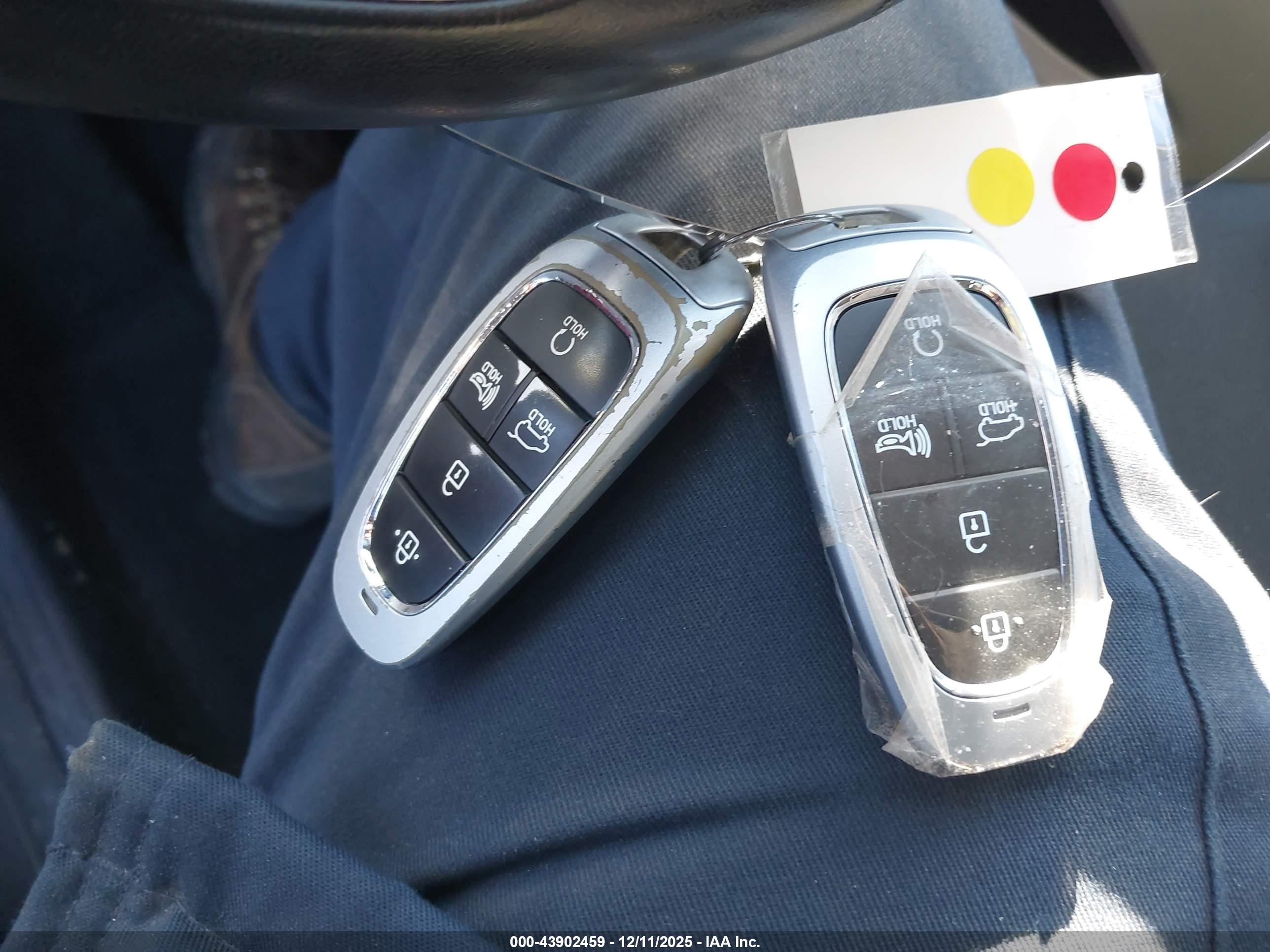 HYUNDAI TUCSON image 11