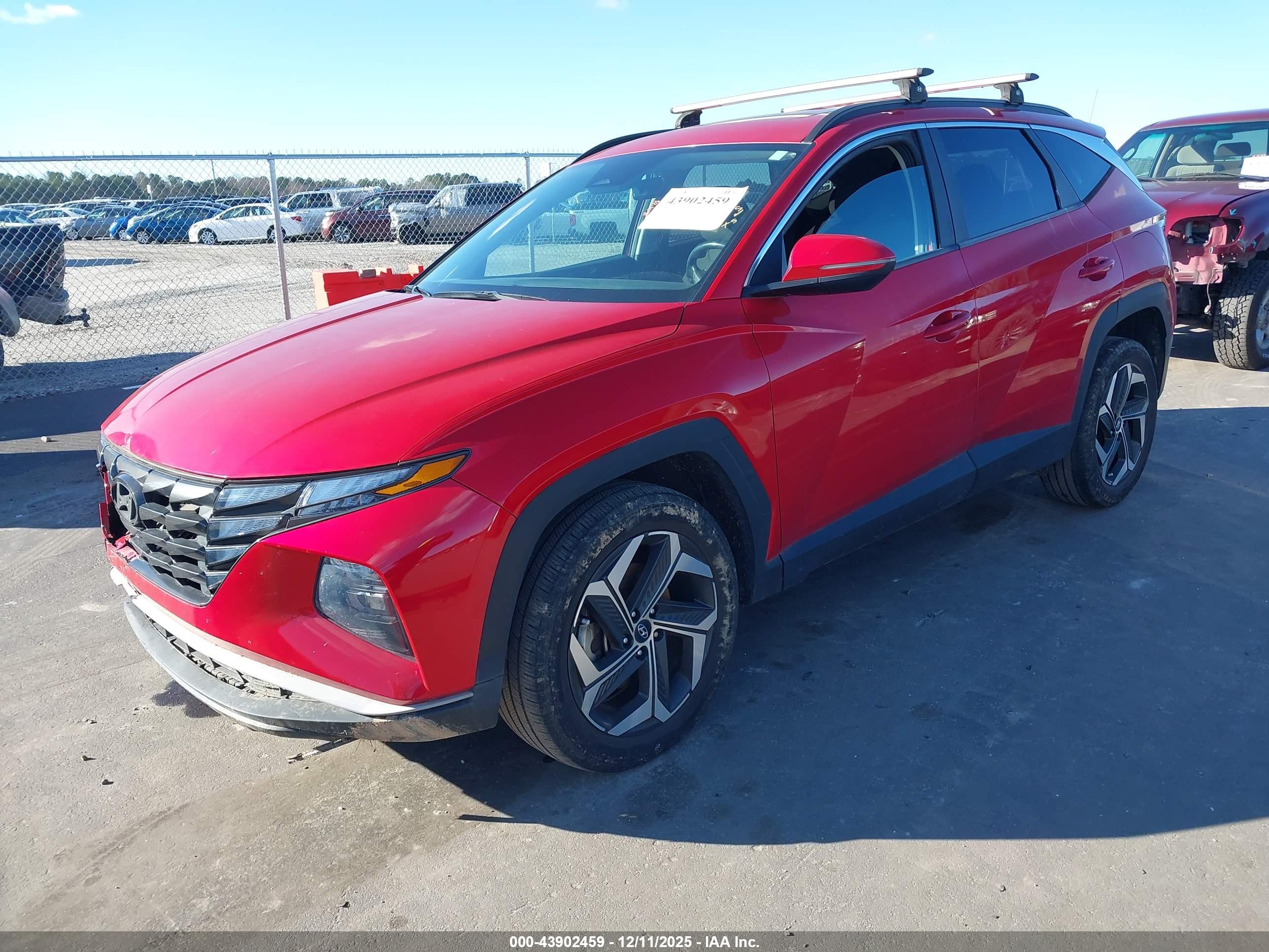 HYUNDAI TUCSON image 2