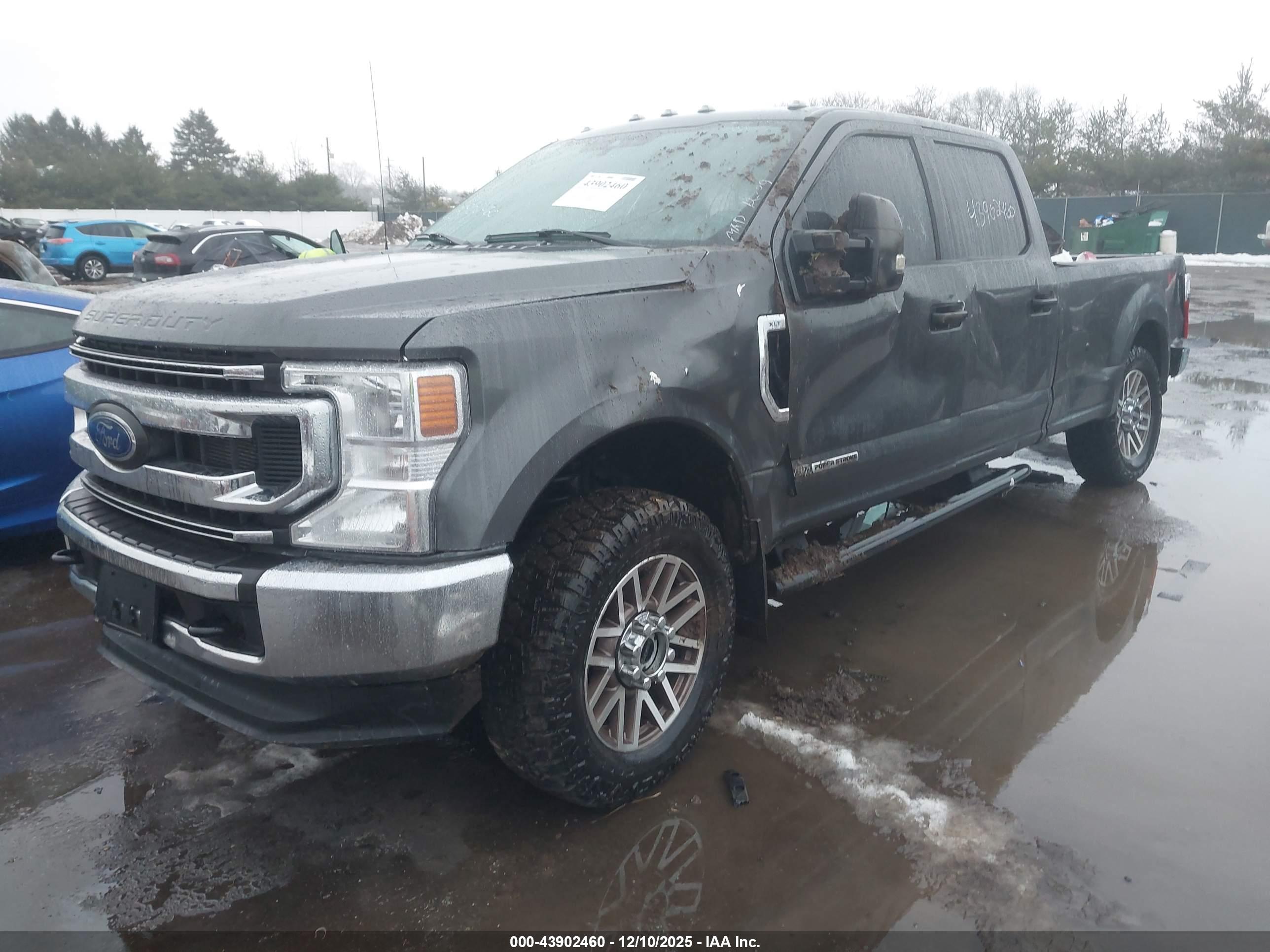 FORD F-250 image 2