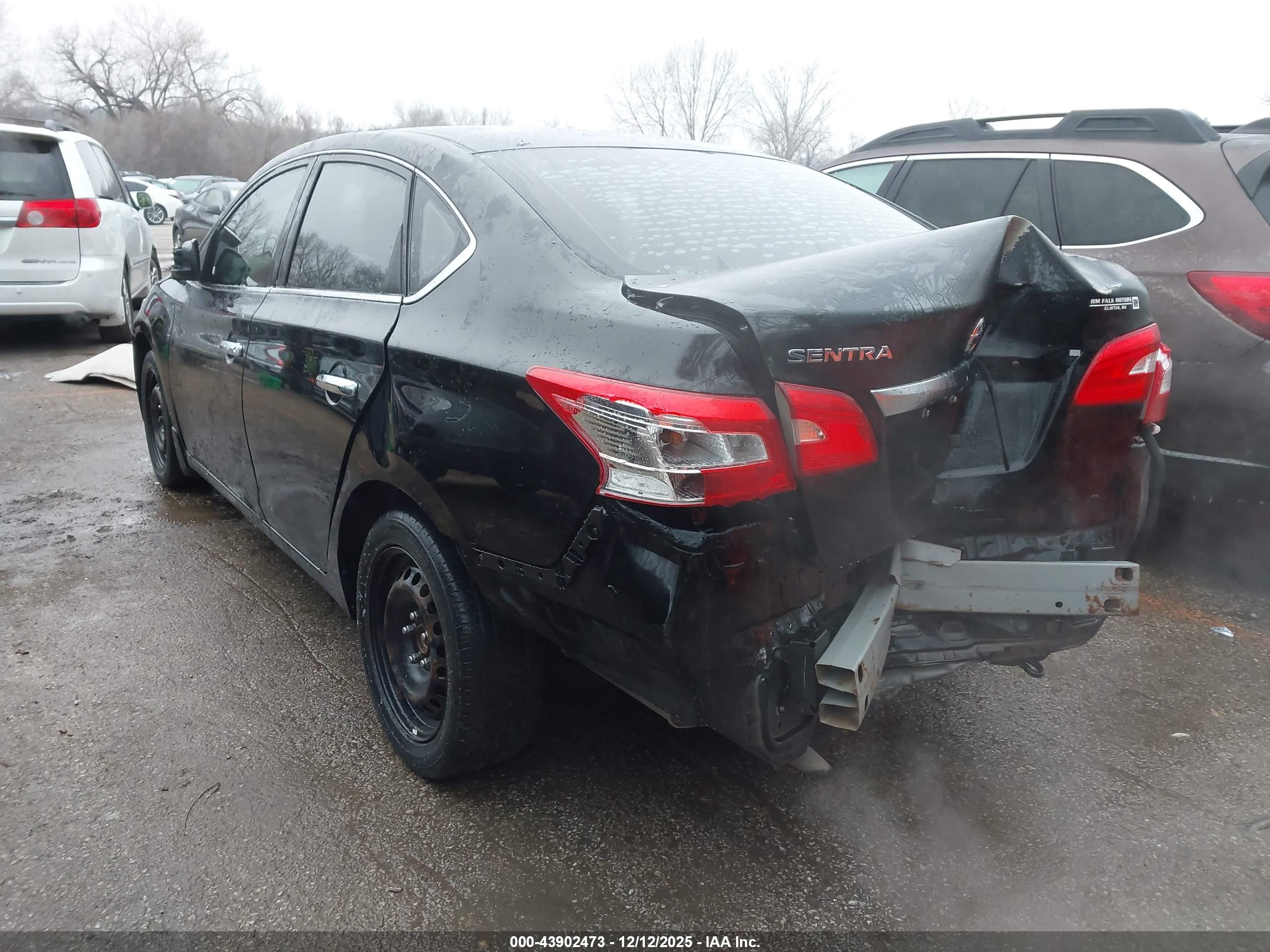 NISSAN SENTRA image 3
