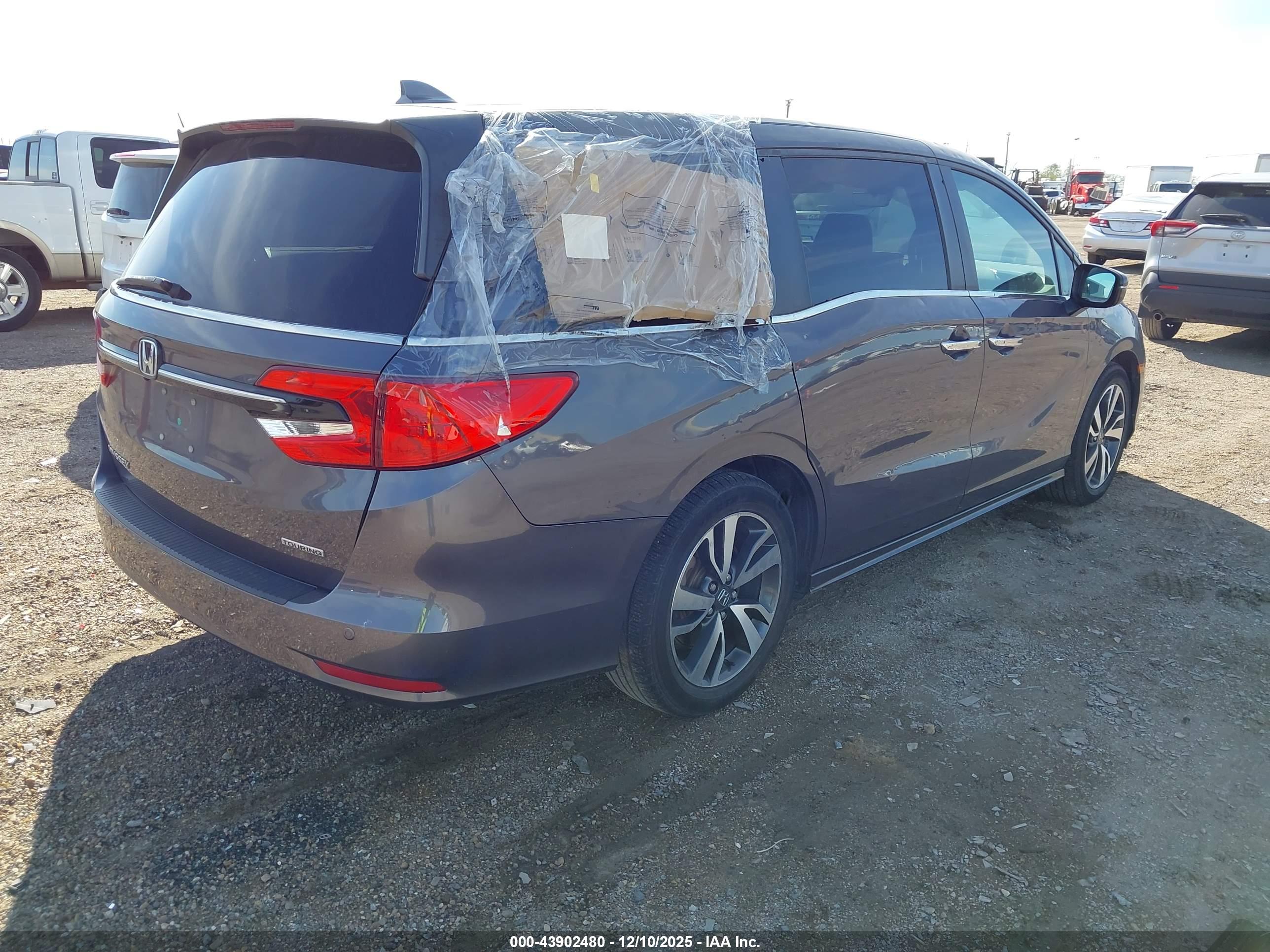 HONDA ODYSSEY image 4