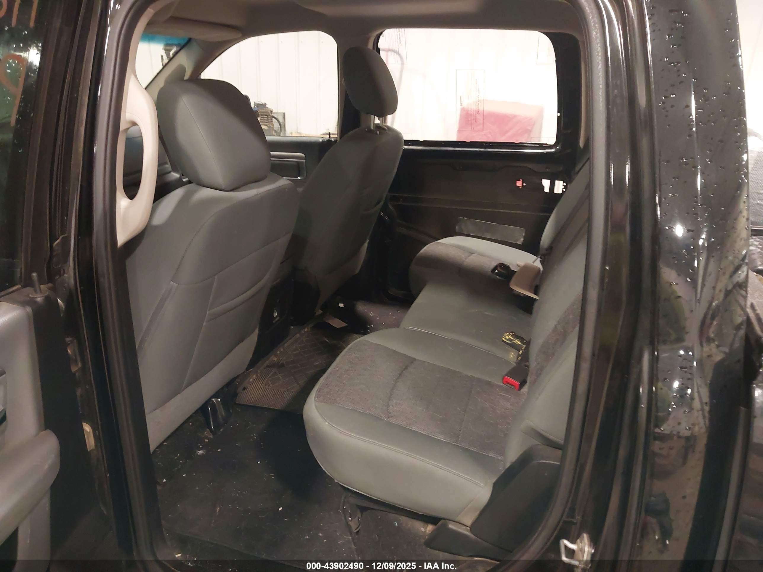 RAM 1500 image 8