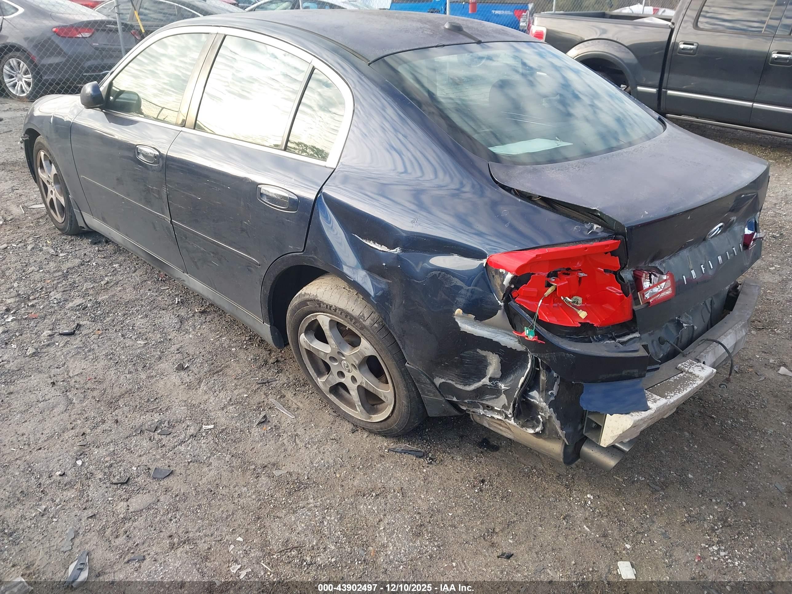 INFINITI G35 image 3
