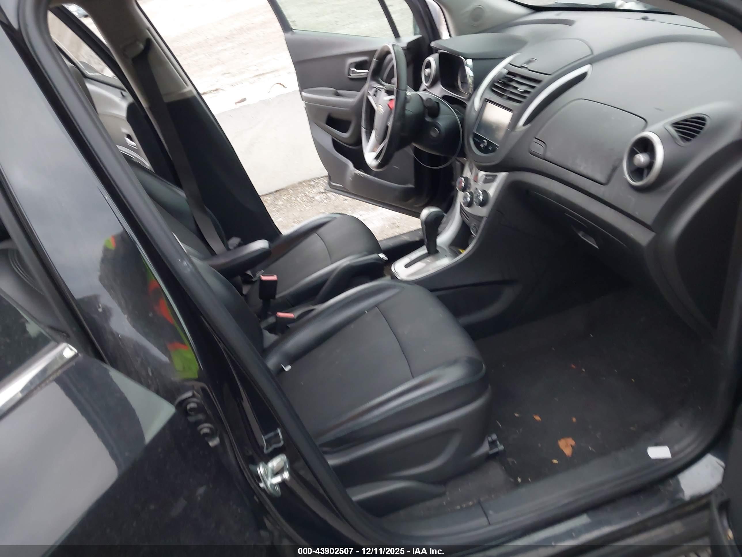 CHEVROLET TRAX image 5