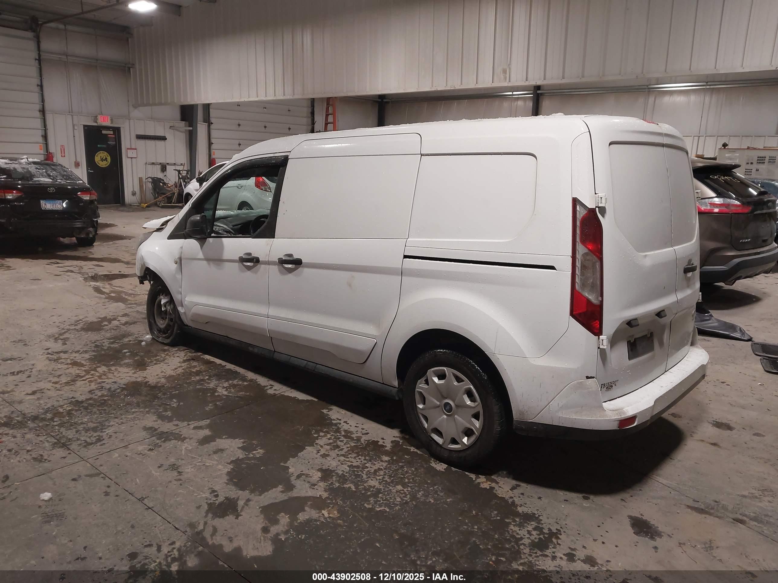 FORD TRANSIT image 3