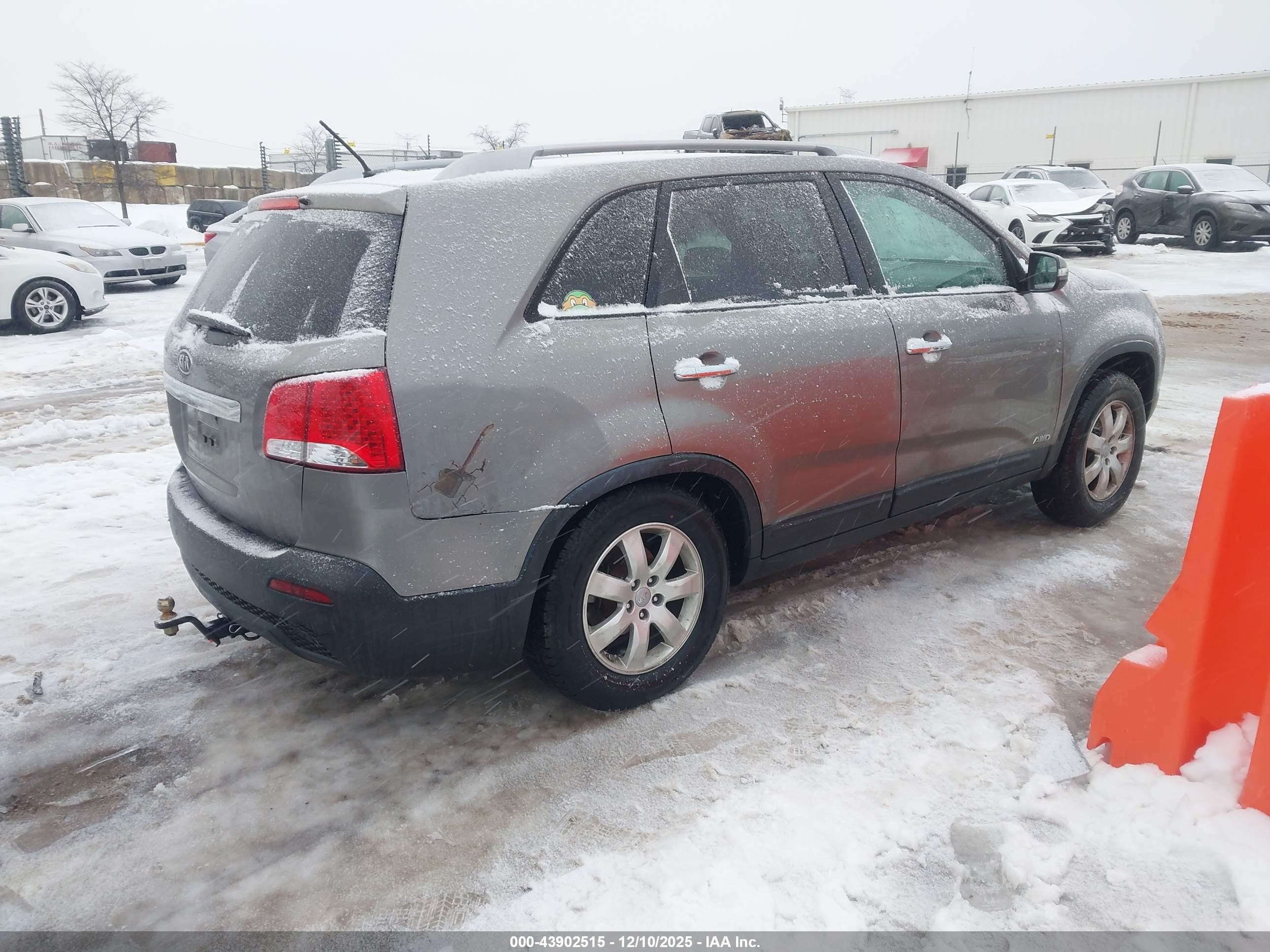 KIA SORENTO image 4