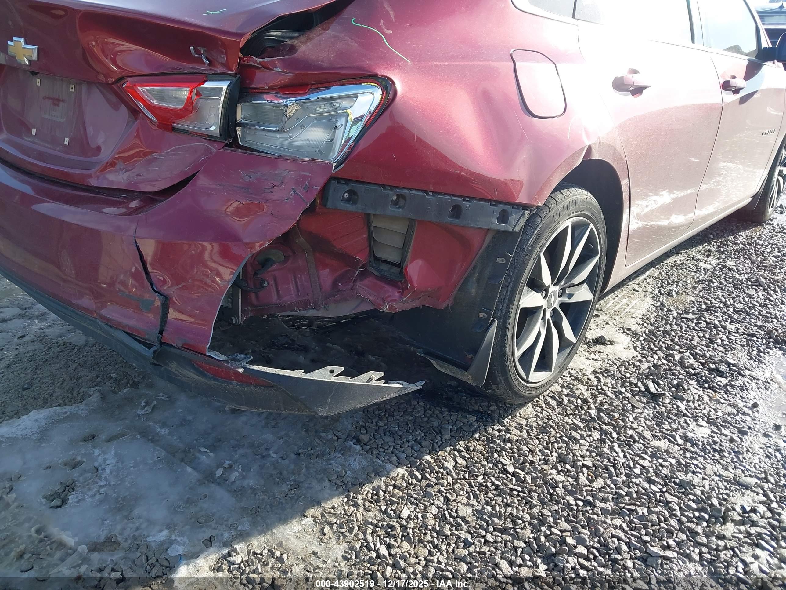 CHEVROLET MALIBU image 6