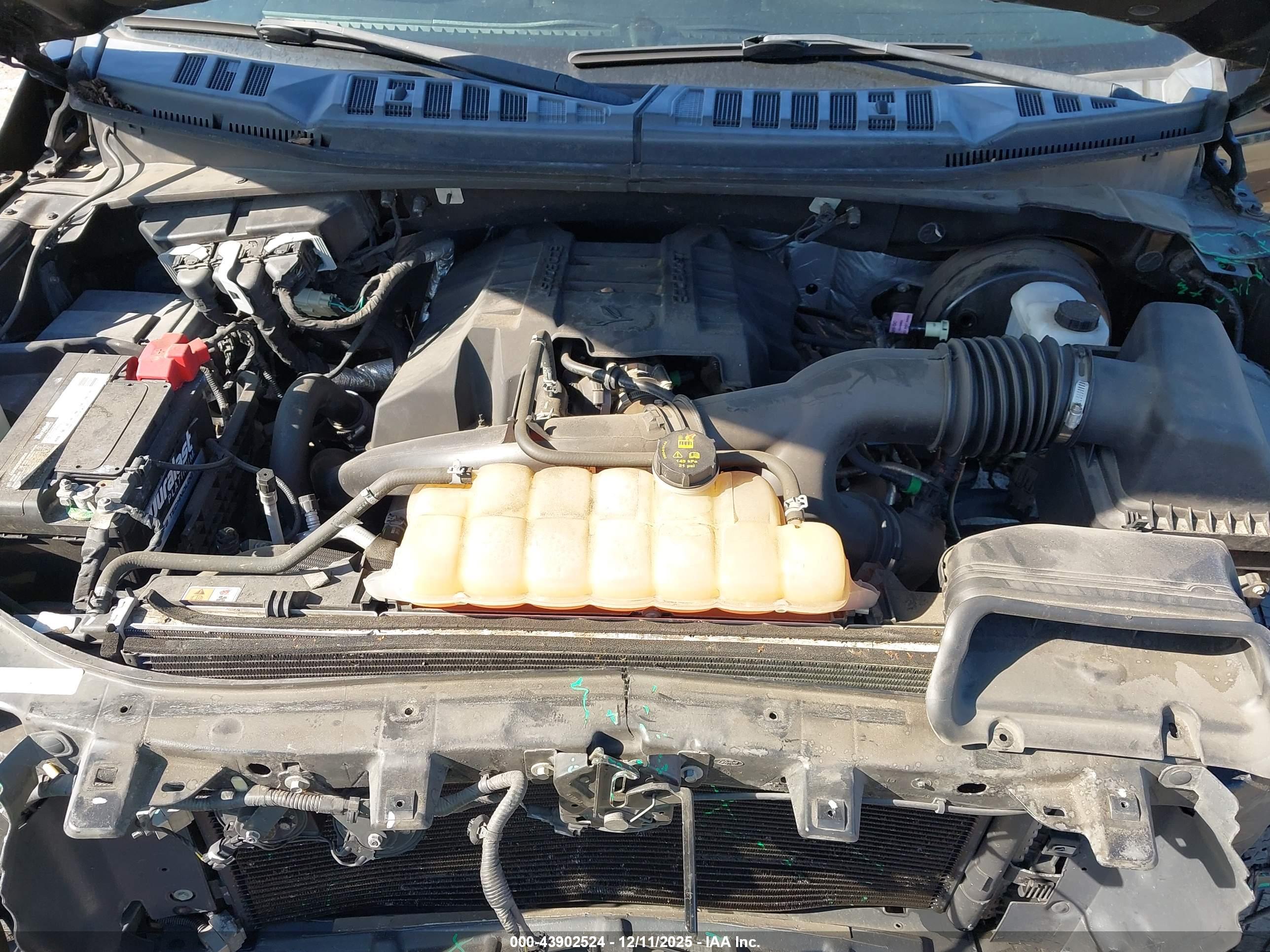 FORD F-150 image 10