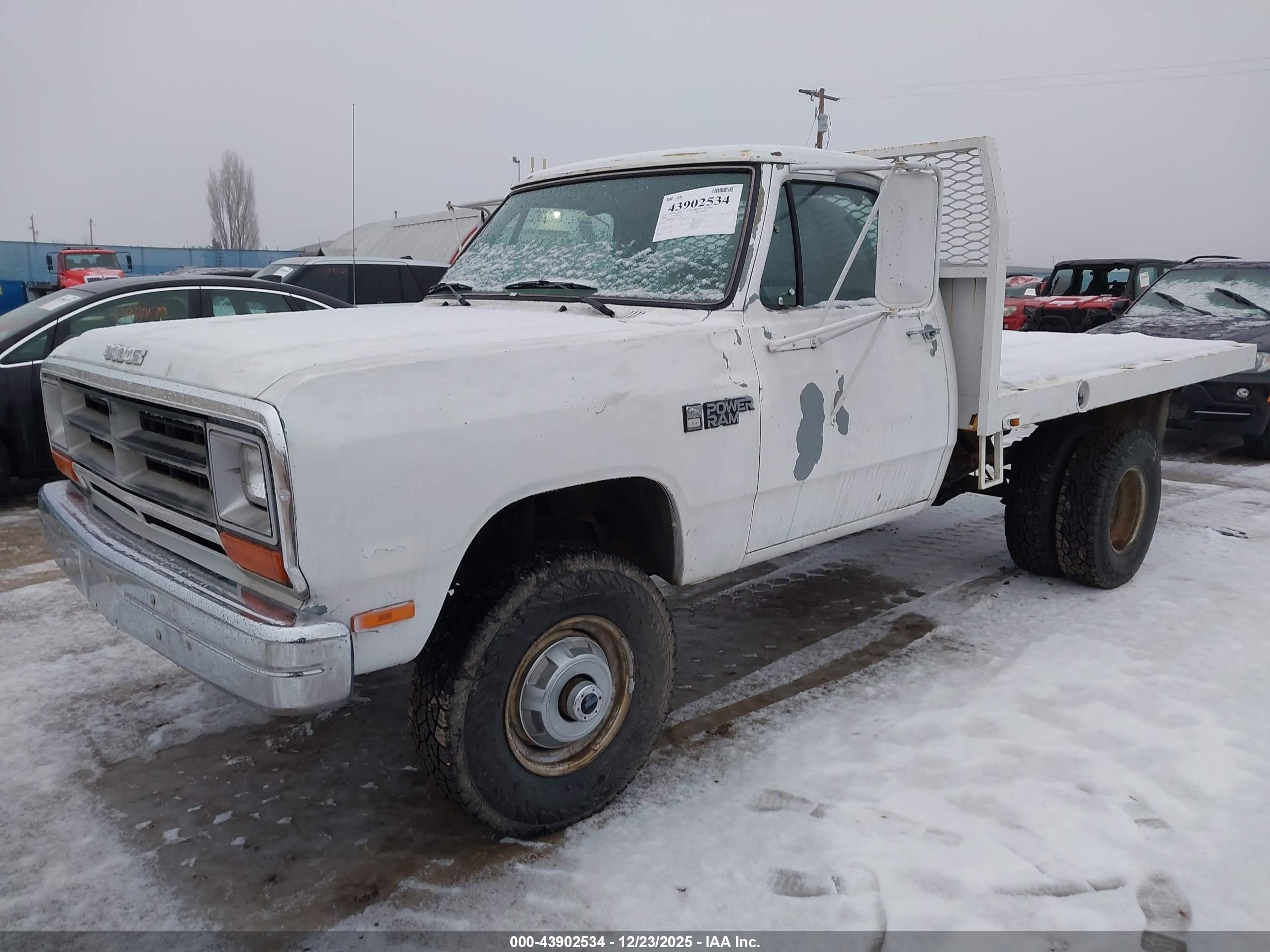 DODGE W-SERIES image 2