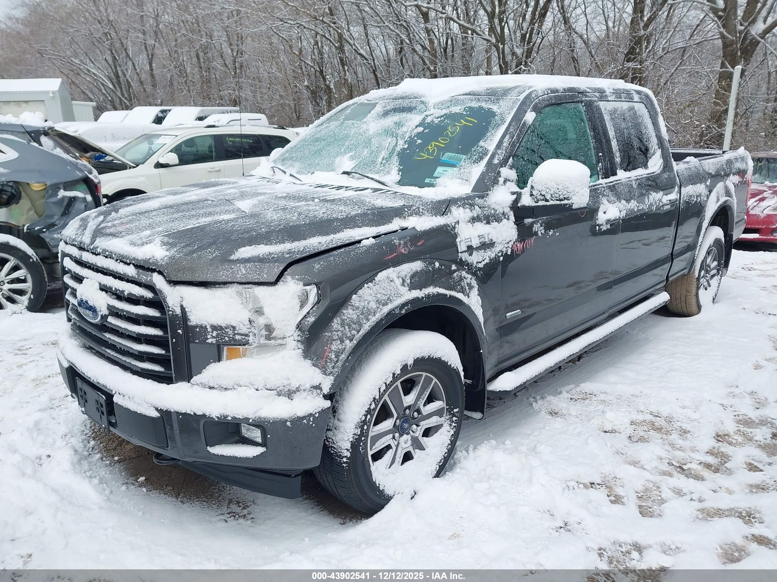 FORD F-150 image 2