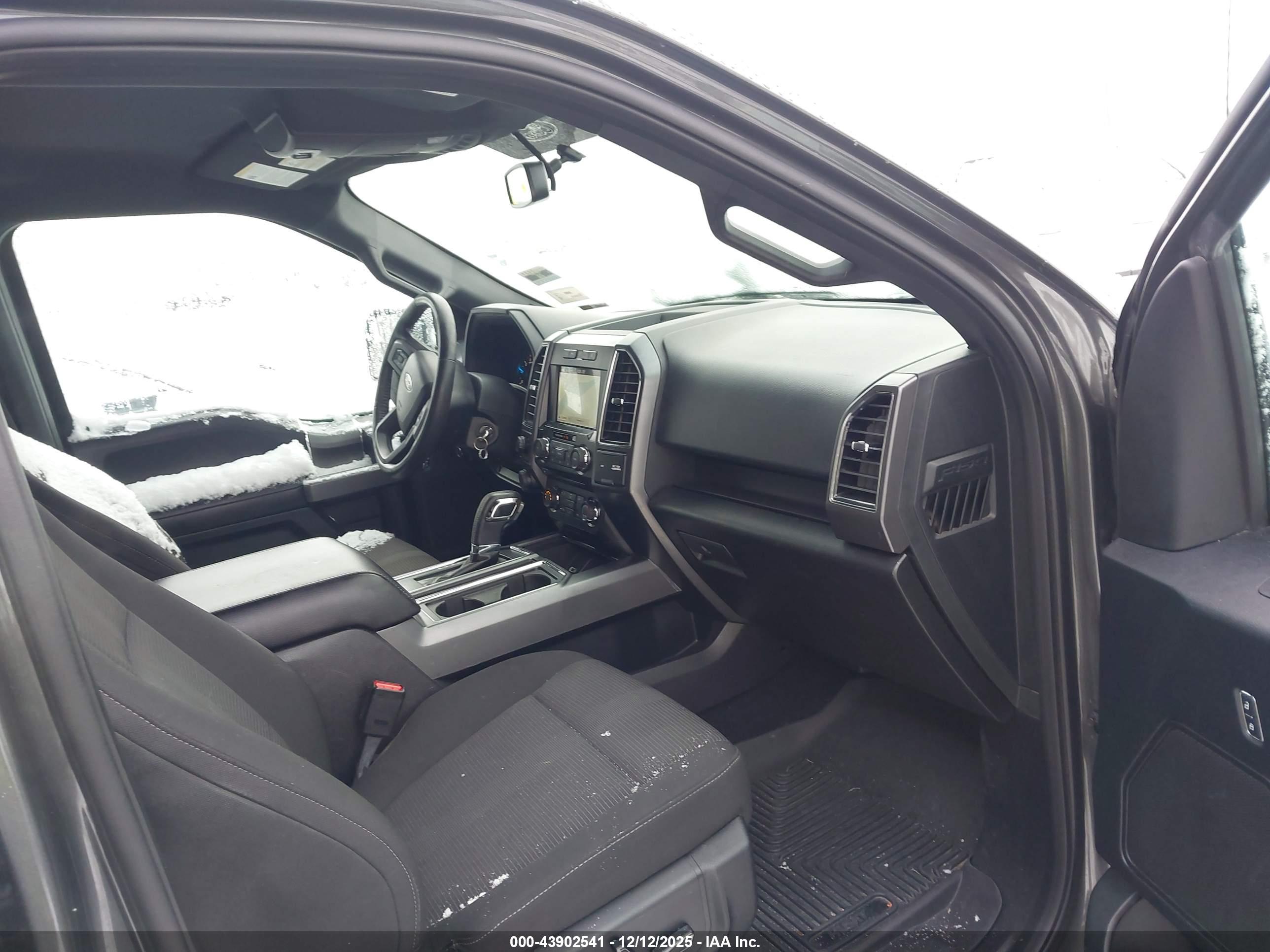 FORD F-150 image 5