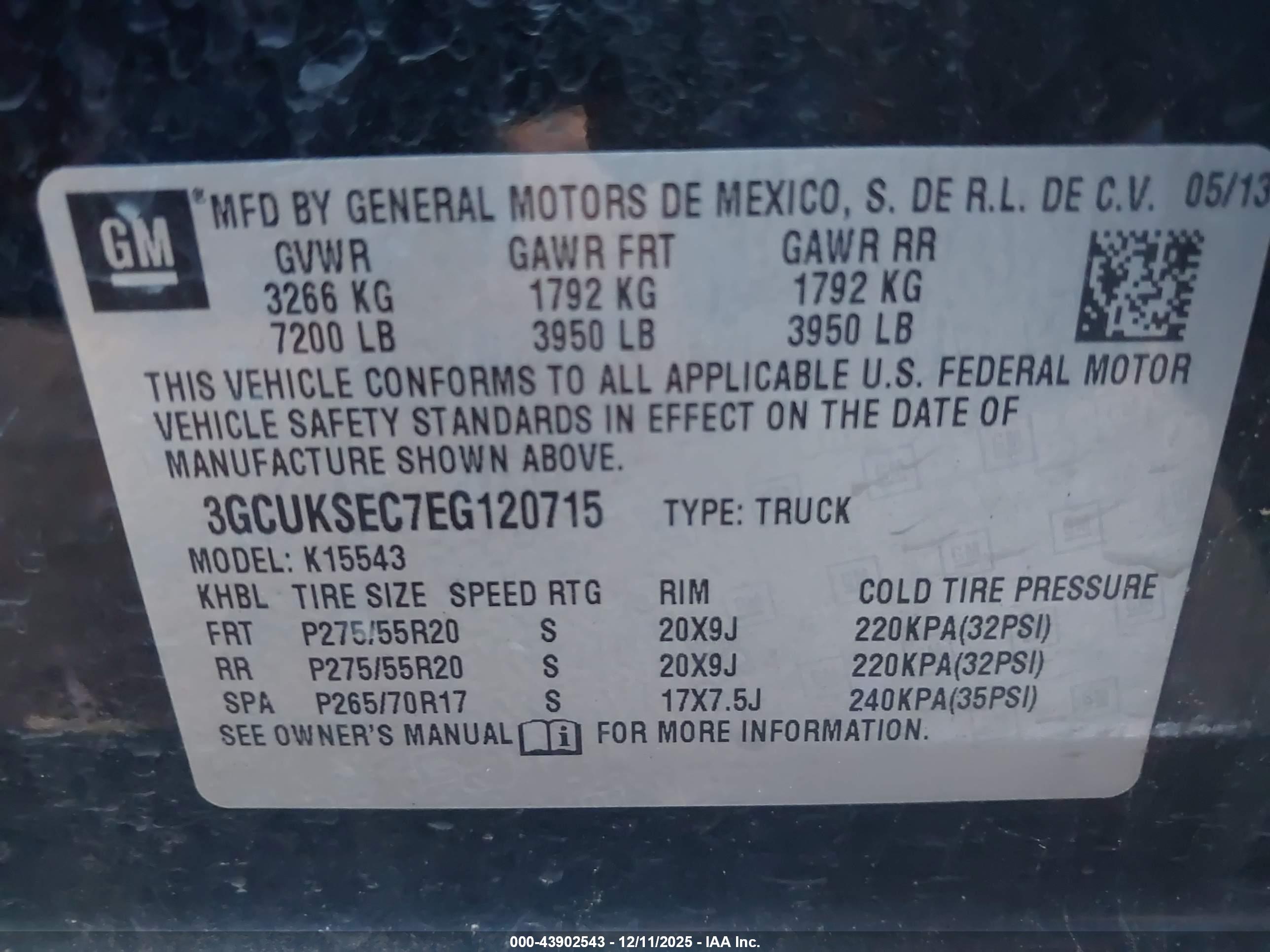 CHEVROLET SILVERADO image 9