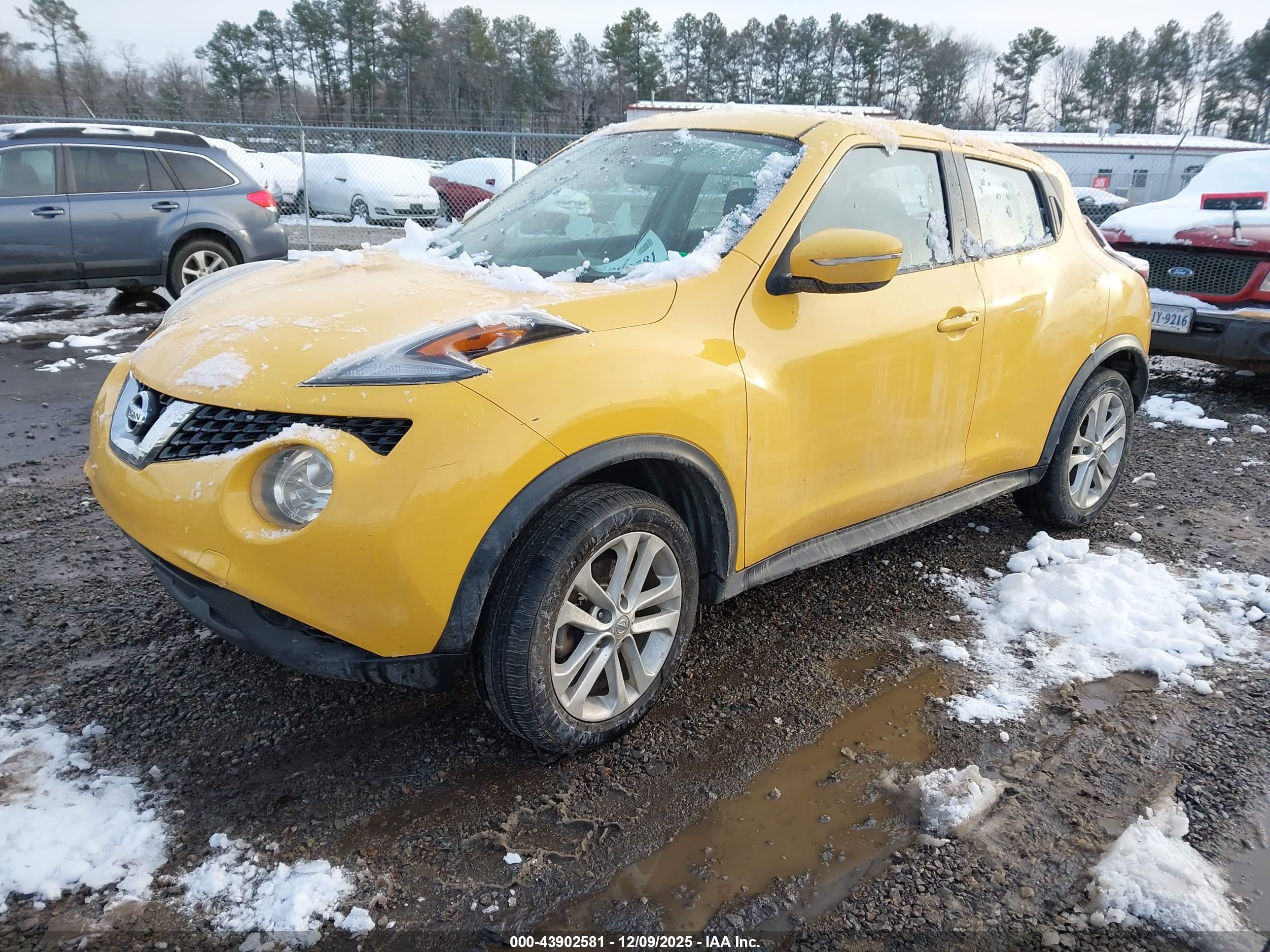 NISSAN JUKE image 2