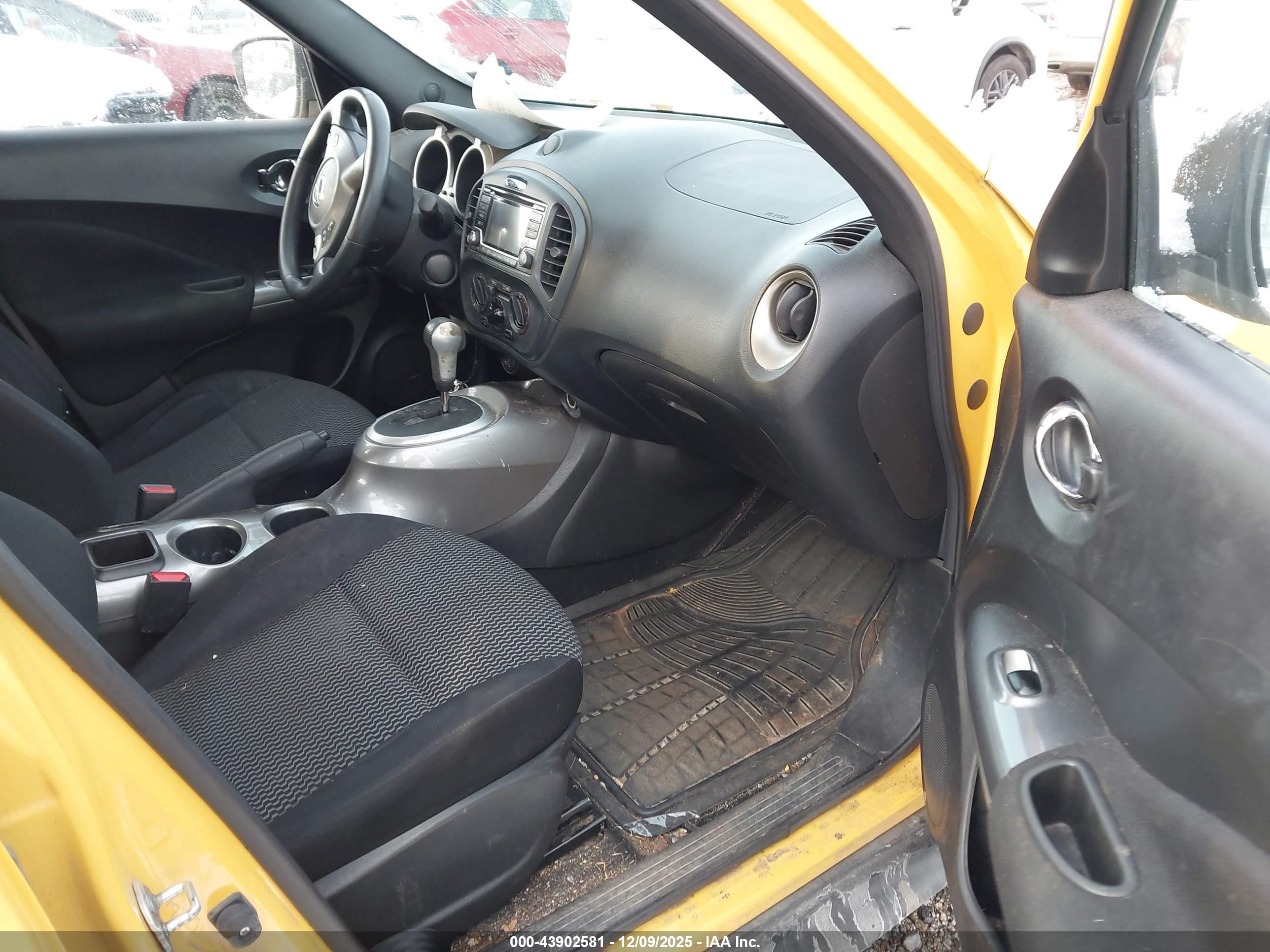 NISSAN JUKE image 5