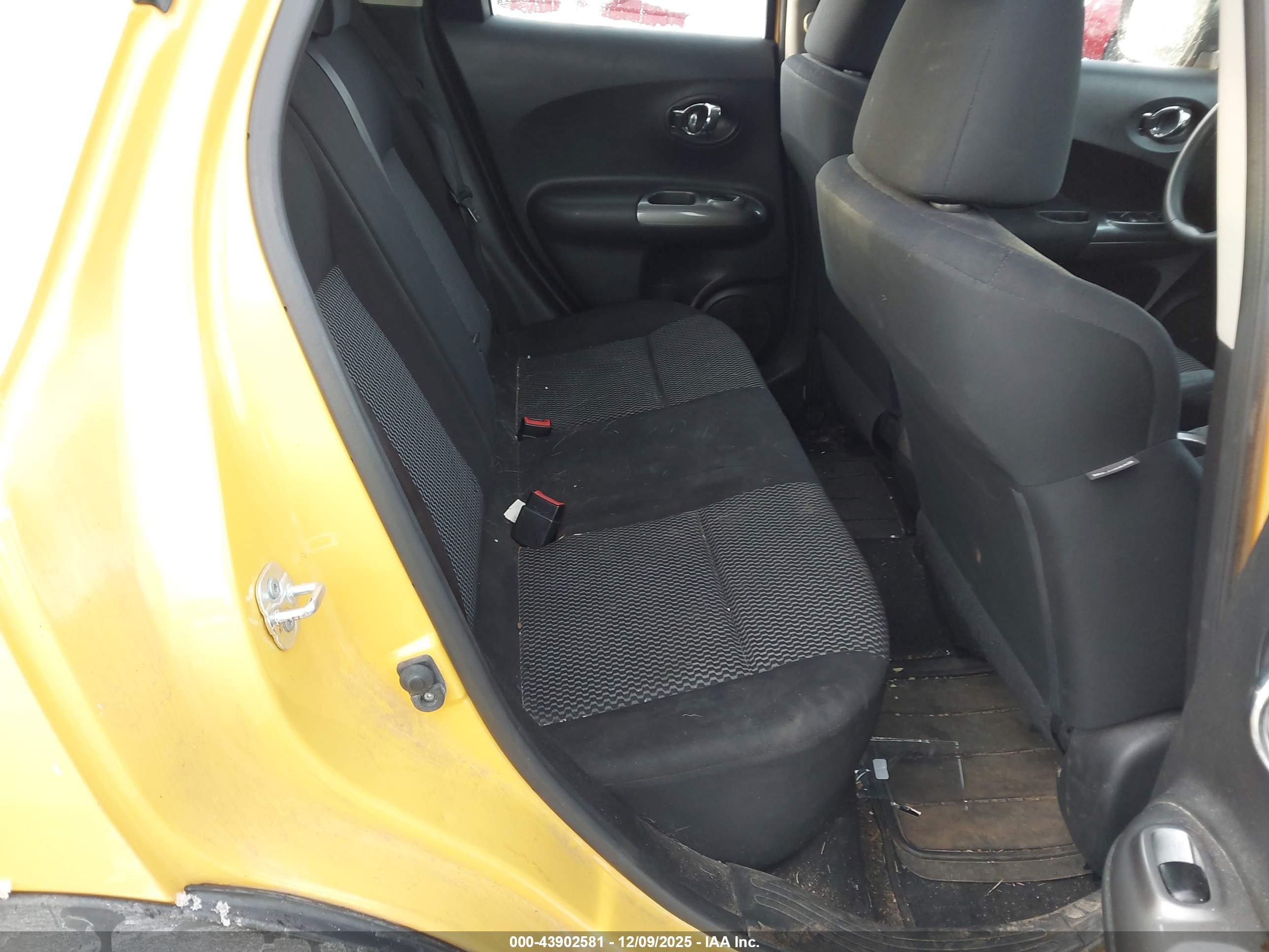NISSAN JUKE image 8