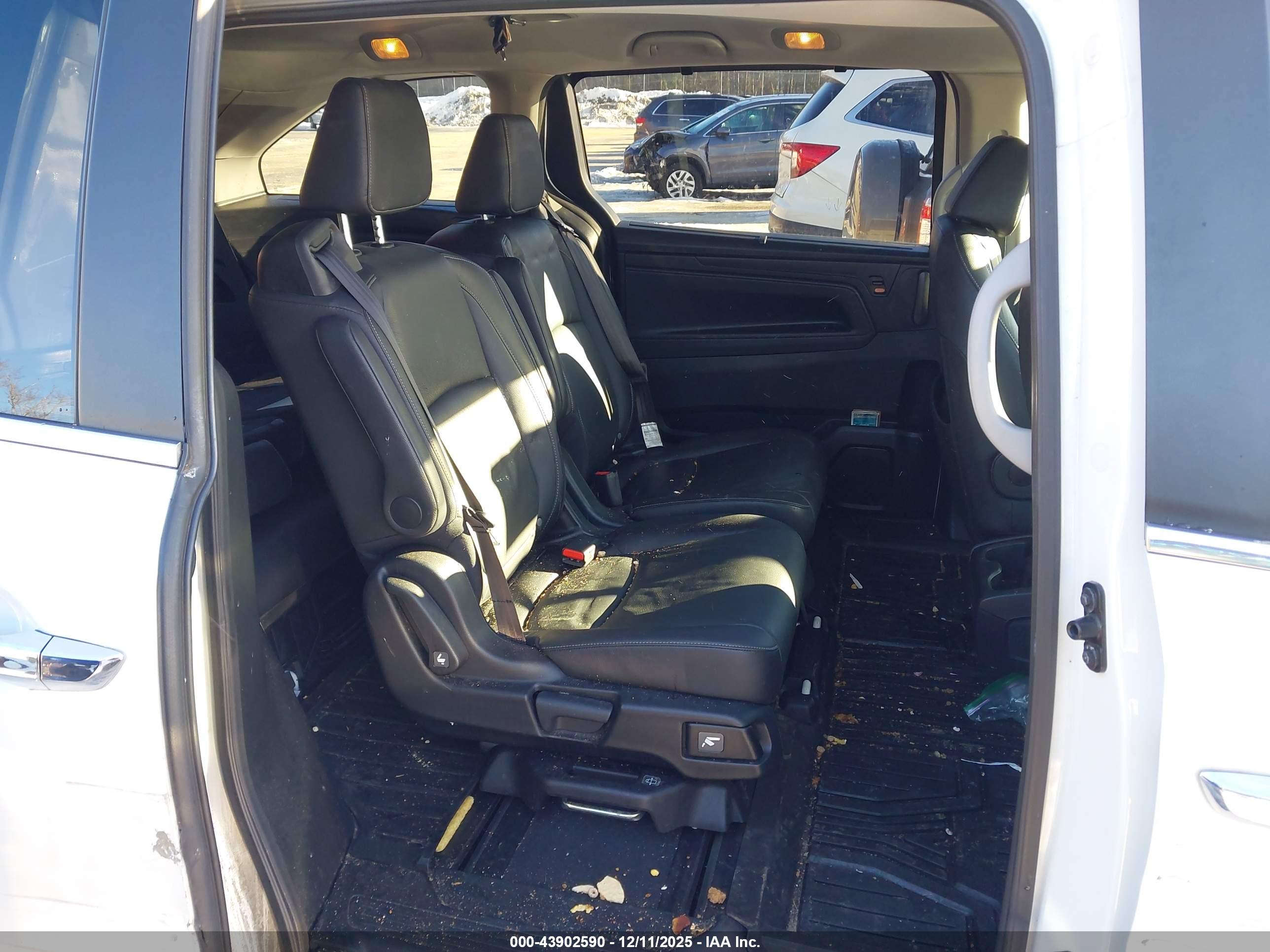 HONDA ODYSSEY image 8