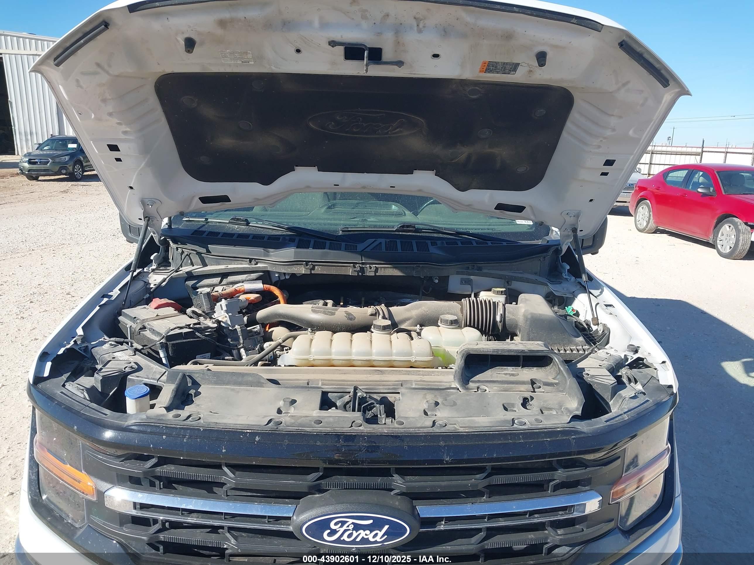 FORD F-150 image 10