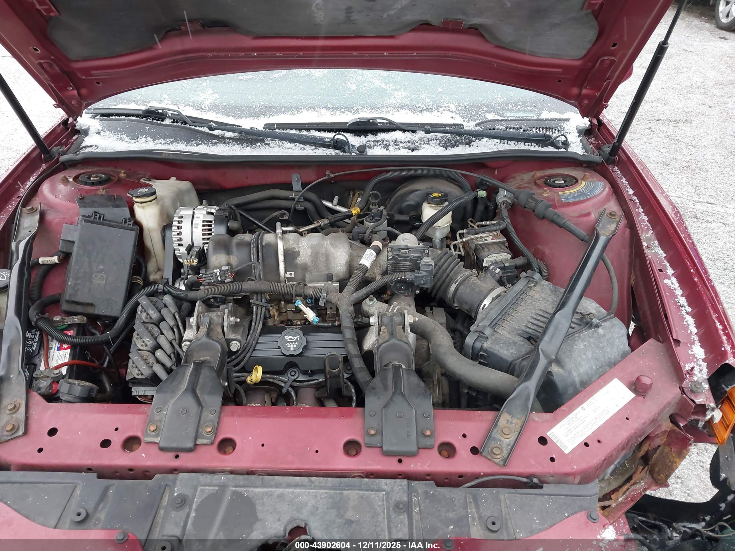PONTIAC GRAND image 10