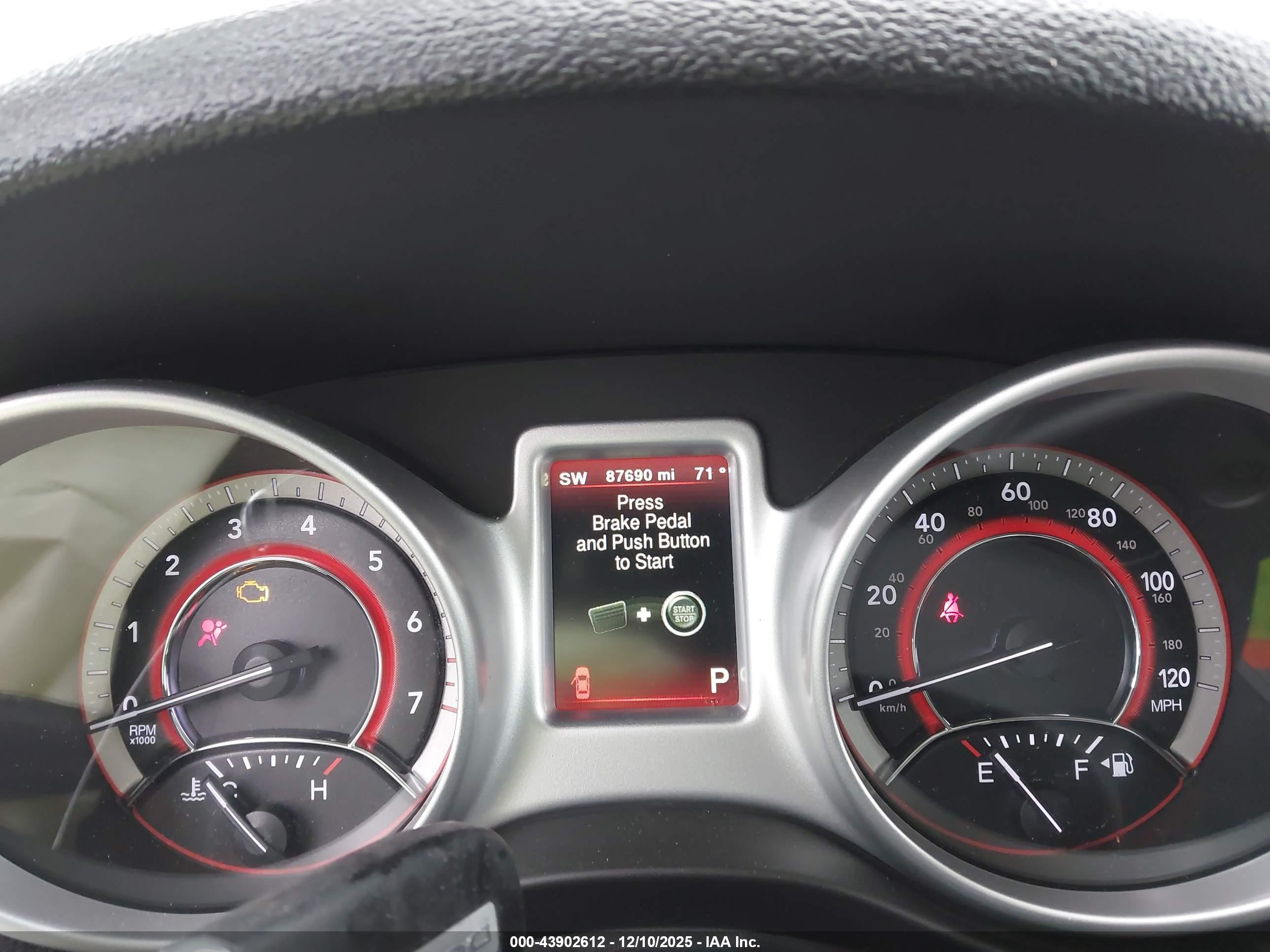 DODGE JOURNEY image 7