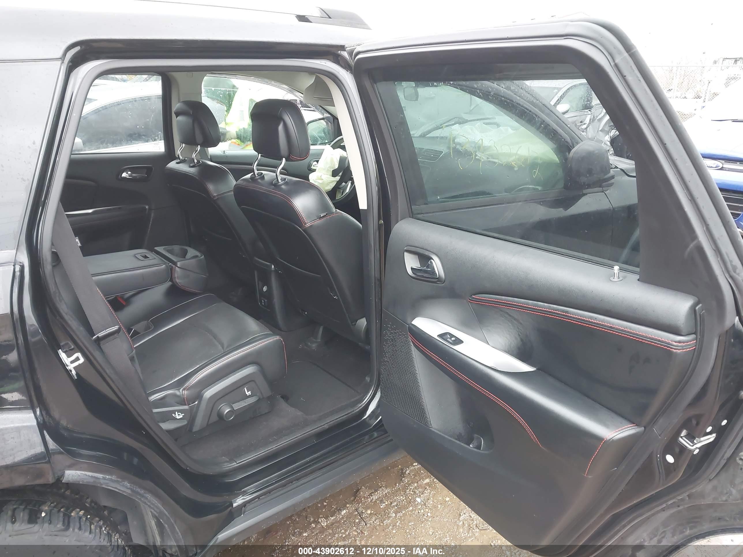 DODGE JOURNEY image 8