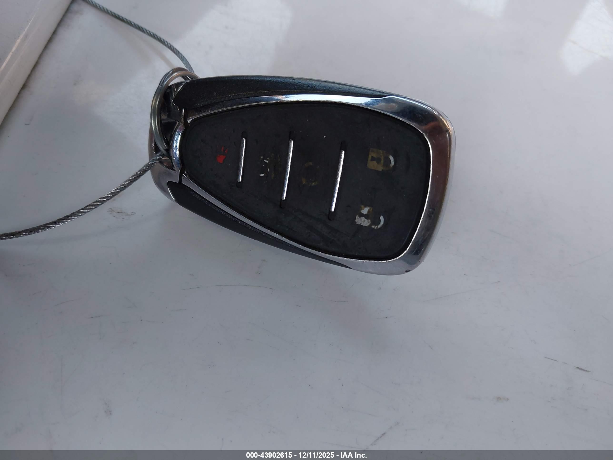 CHEVROLET MALIBU image 11
