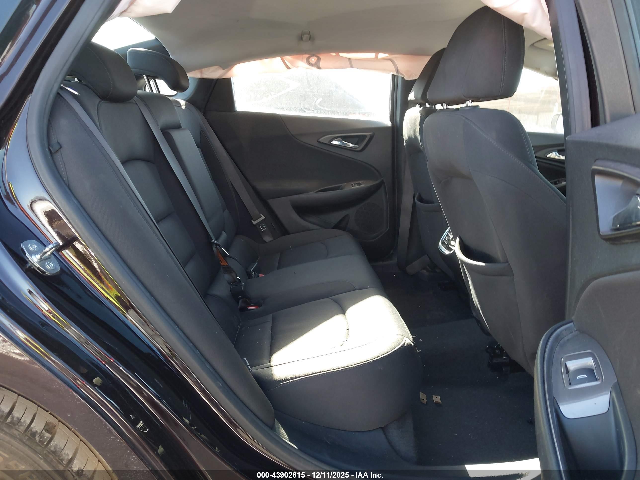 CHEVROLET MALIBU image 8