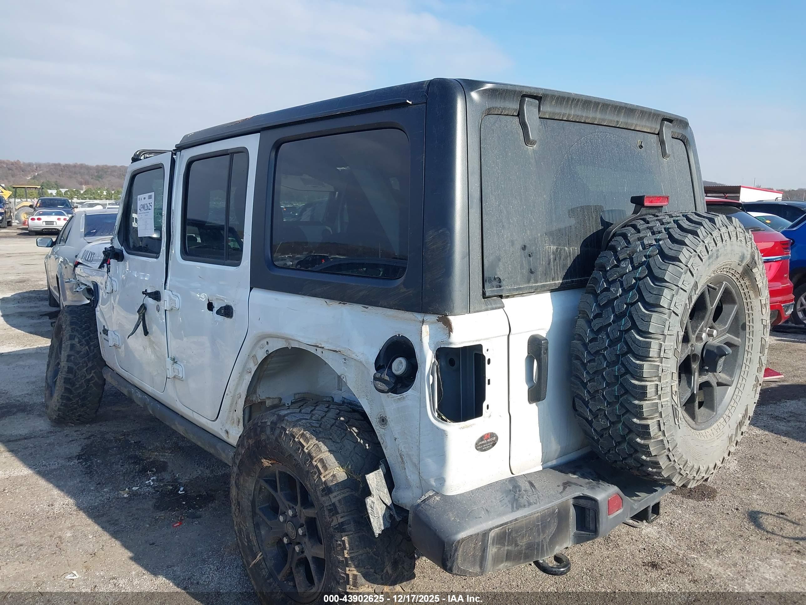 JEEP WRANGLER image 3