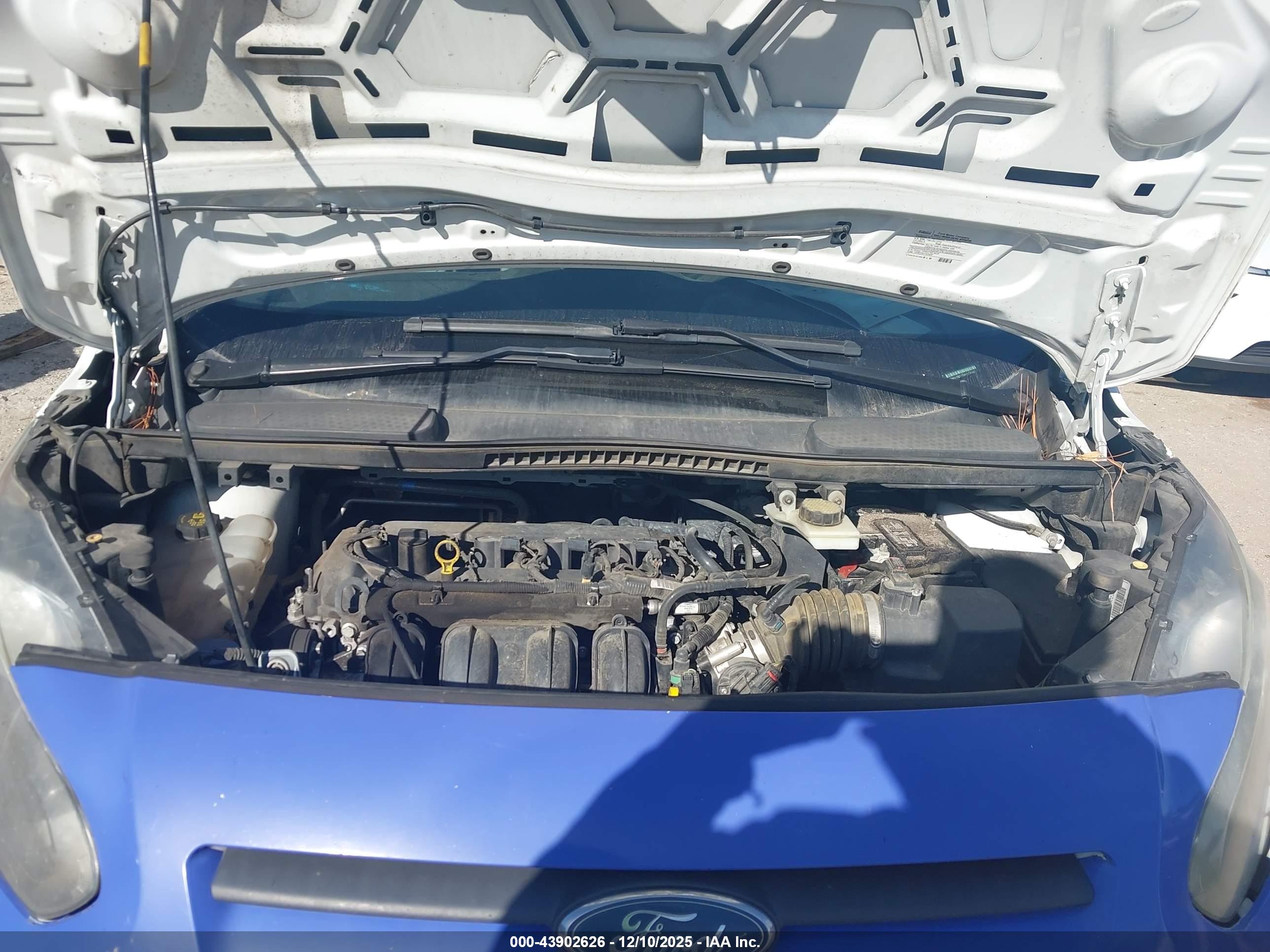 FORD TRANSIT image 10