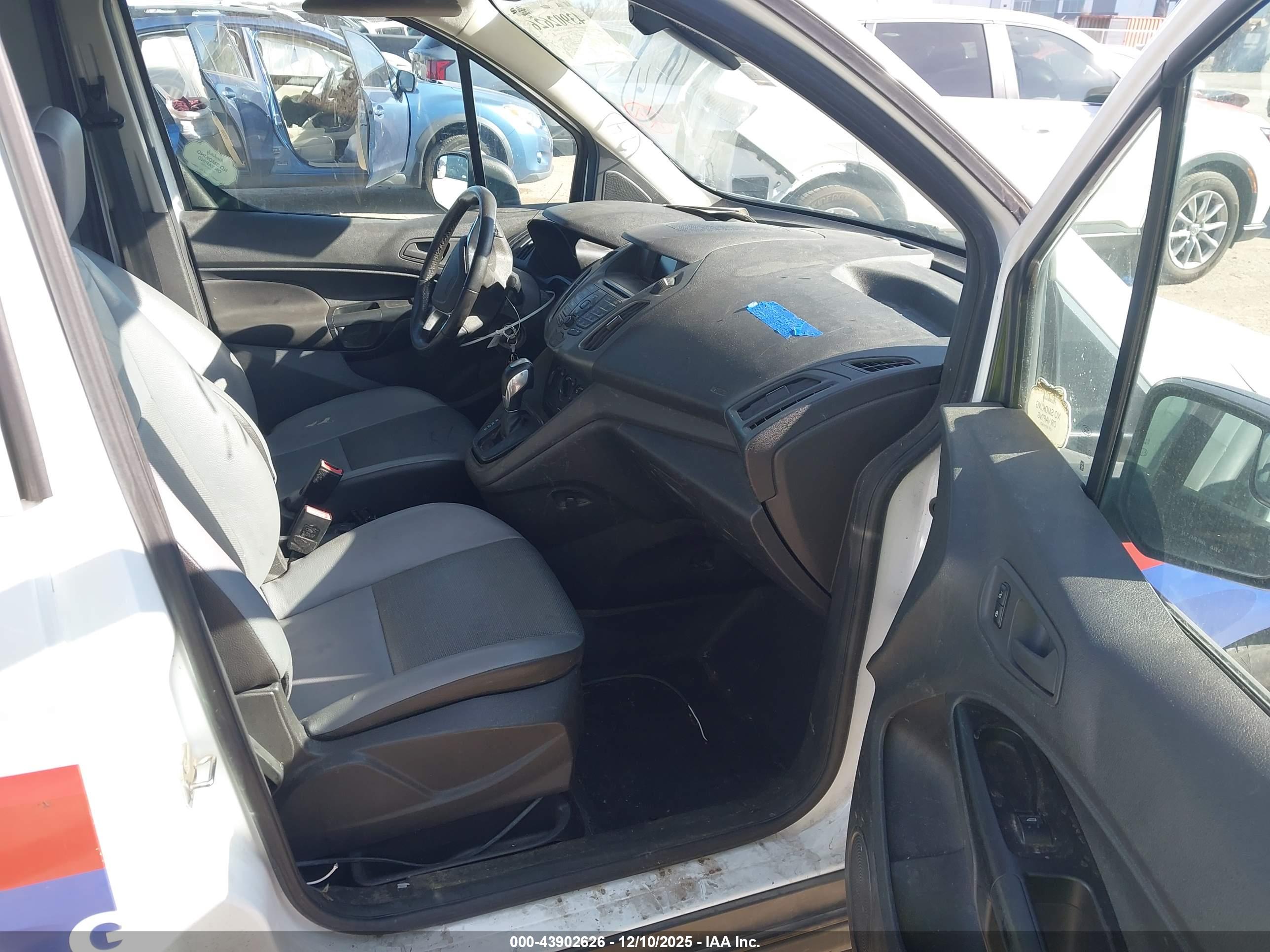 FORD TRANSIT image 5