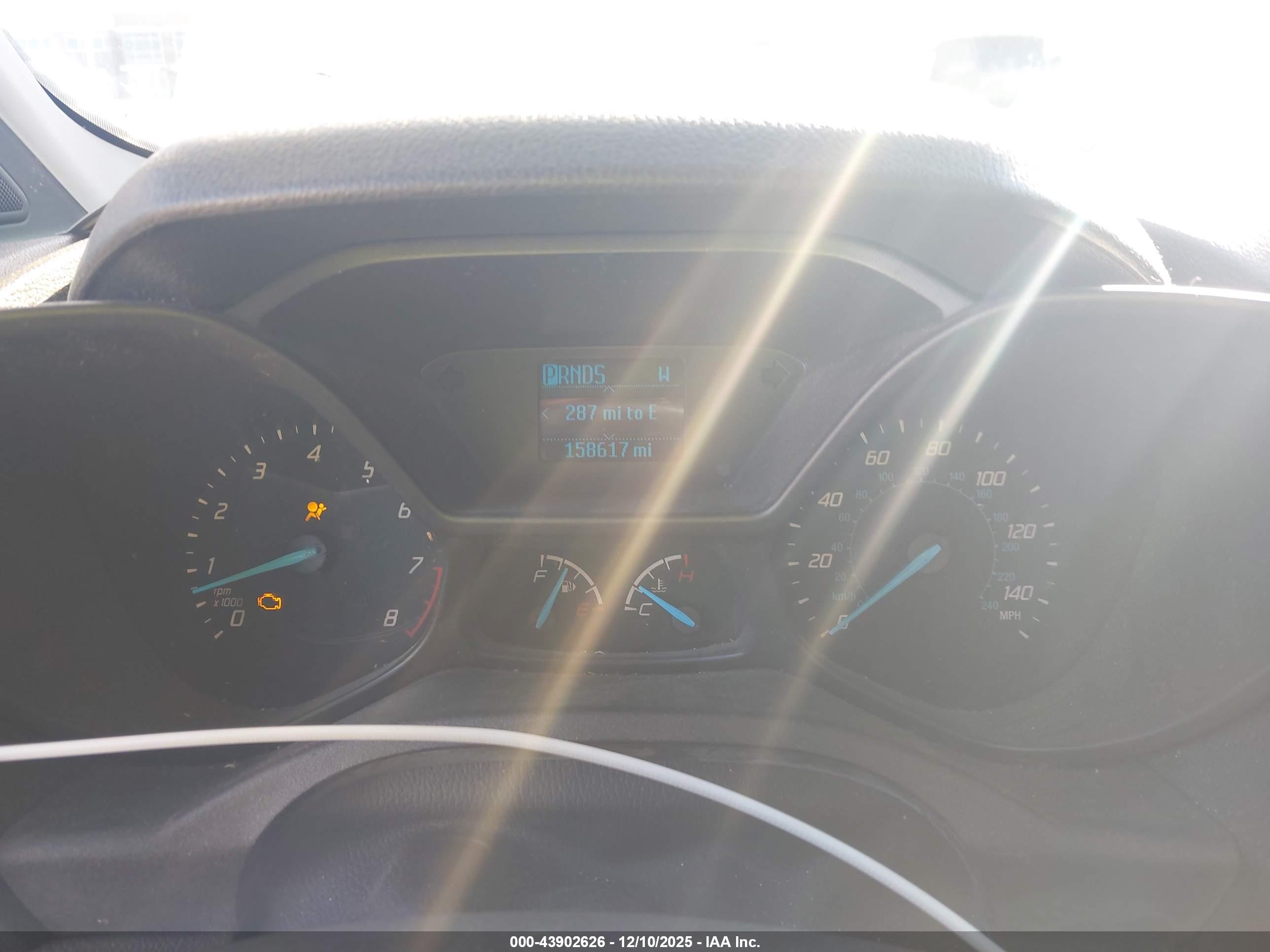 FORD TRANSIT image 7