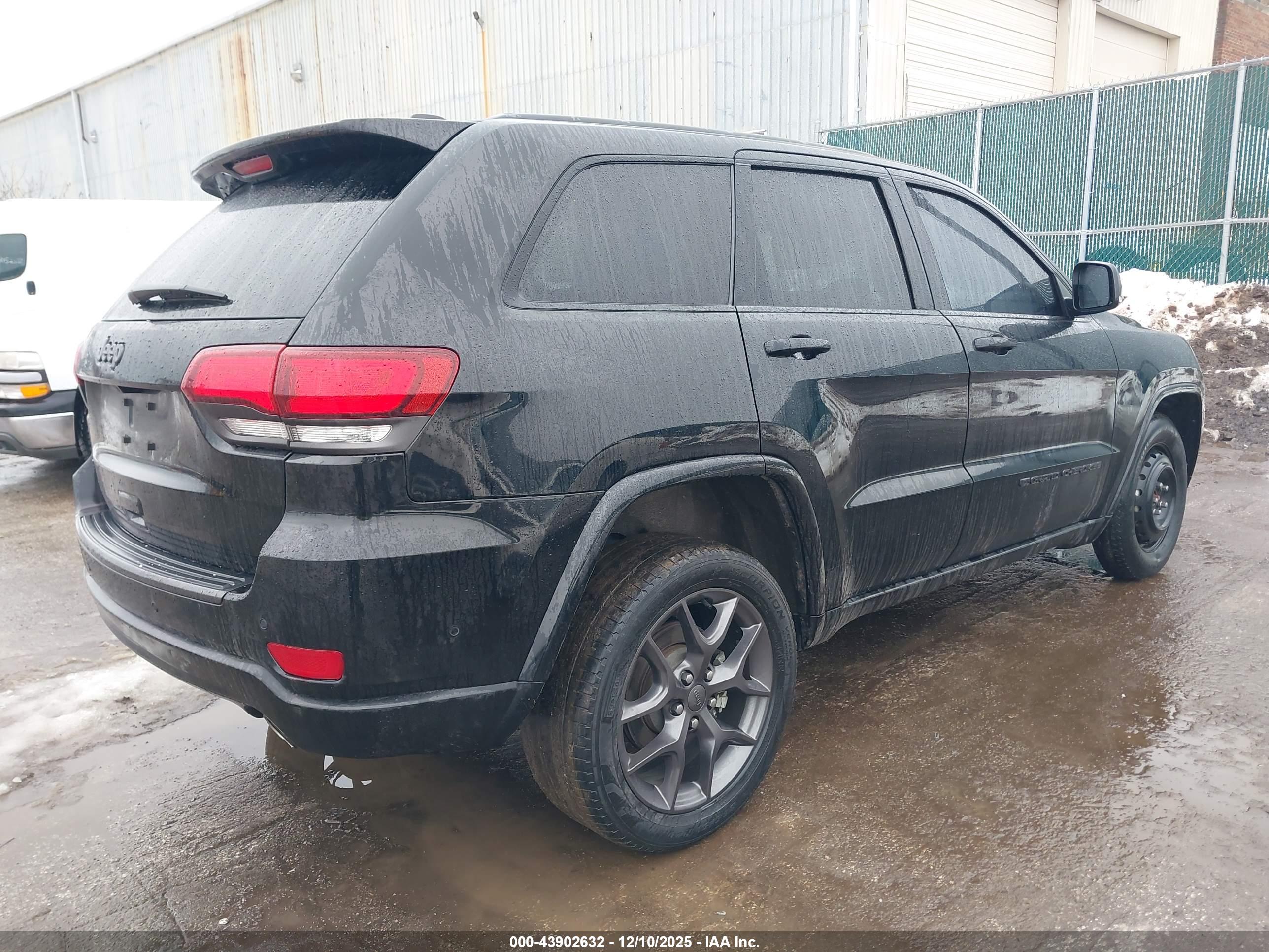 JEEP GRAND image 4