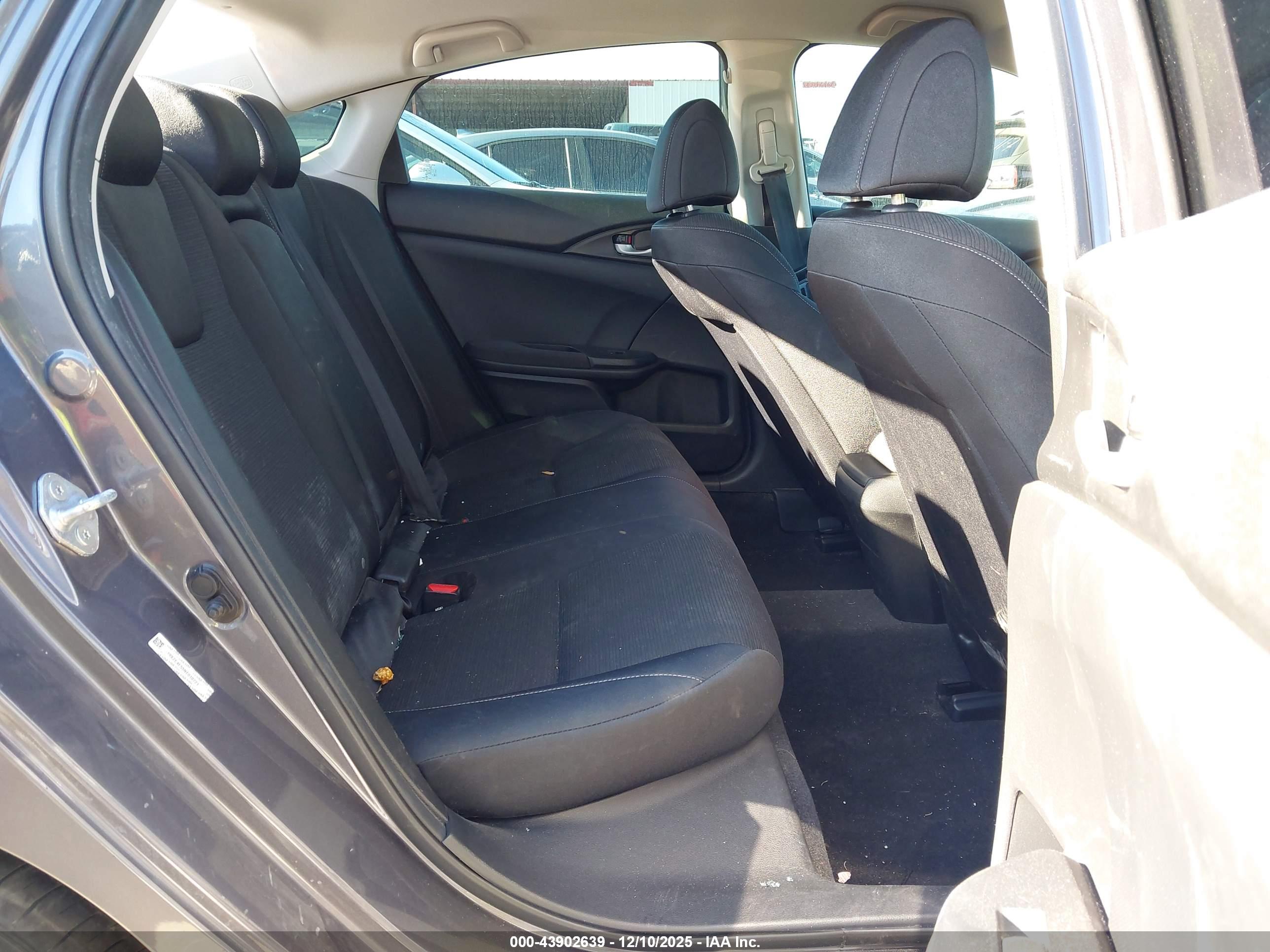 HONDA INSIGHT image 8