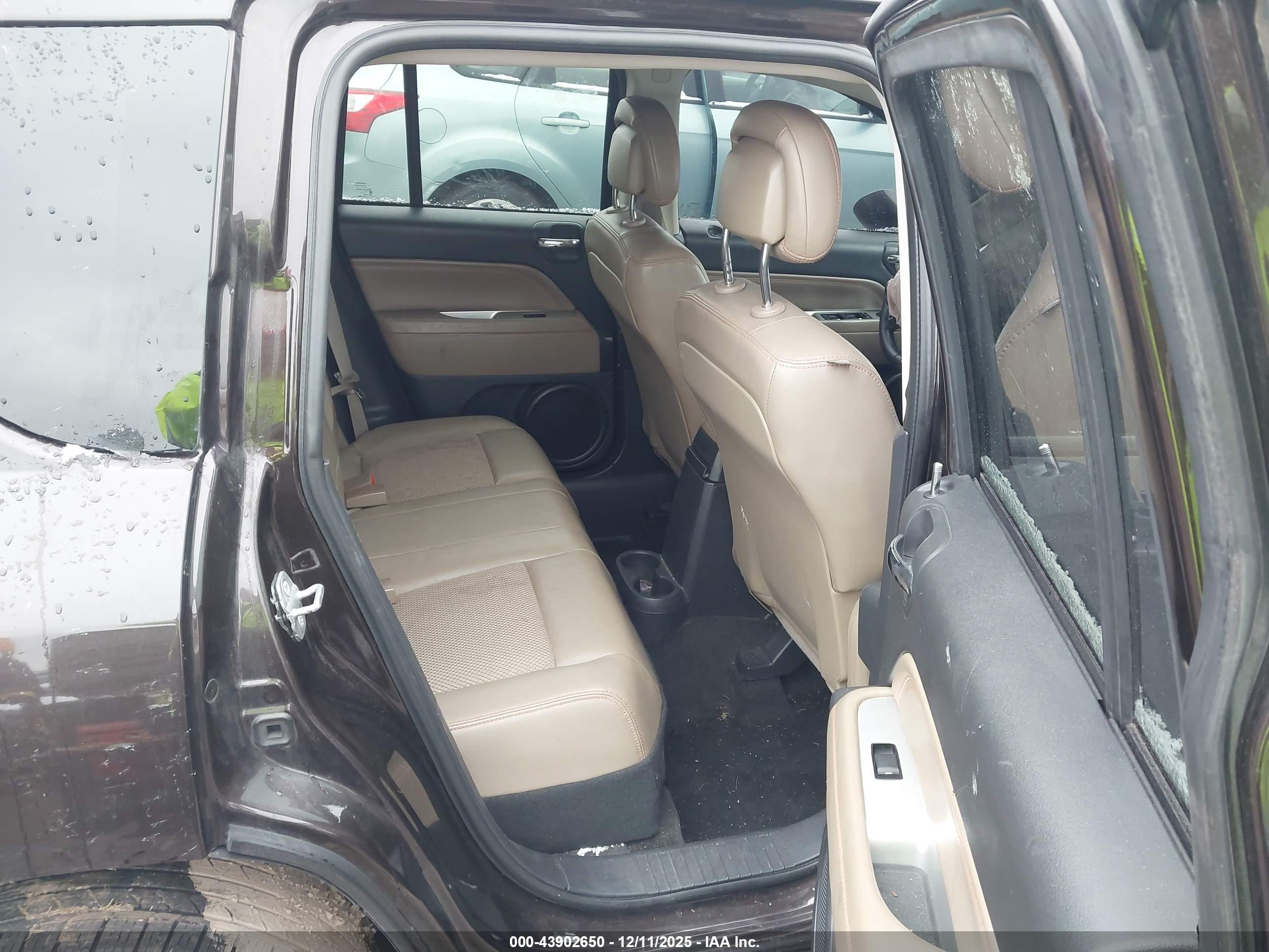 JEEP COMPASS image 8