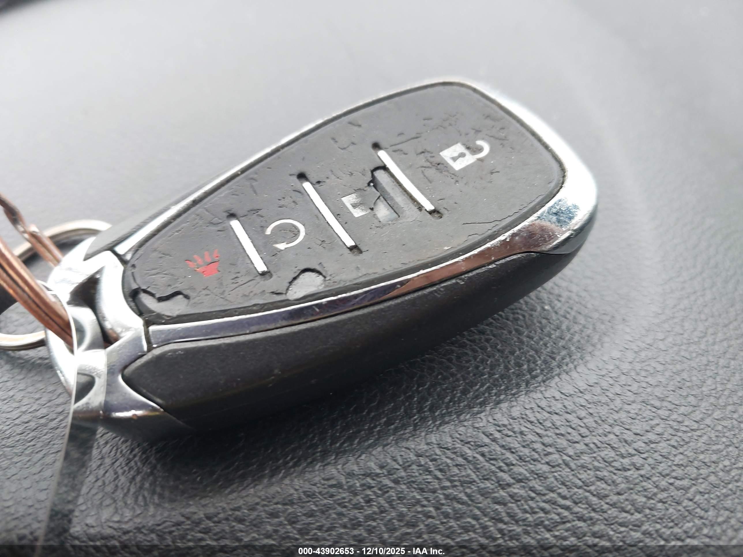 CHEVROLET TRAX image 11
