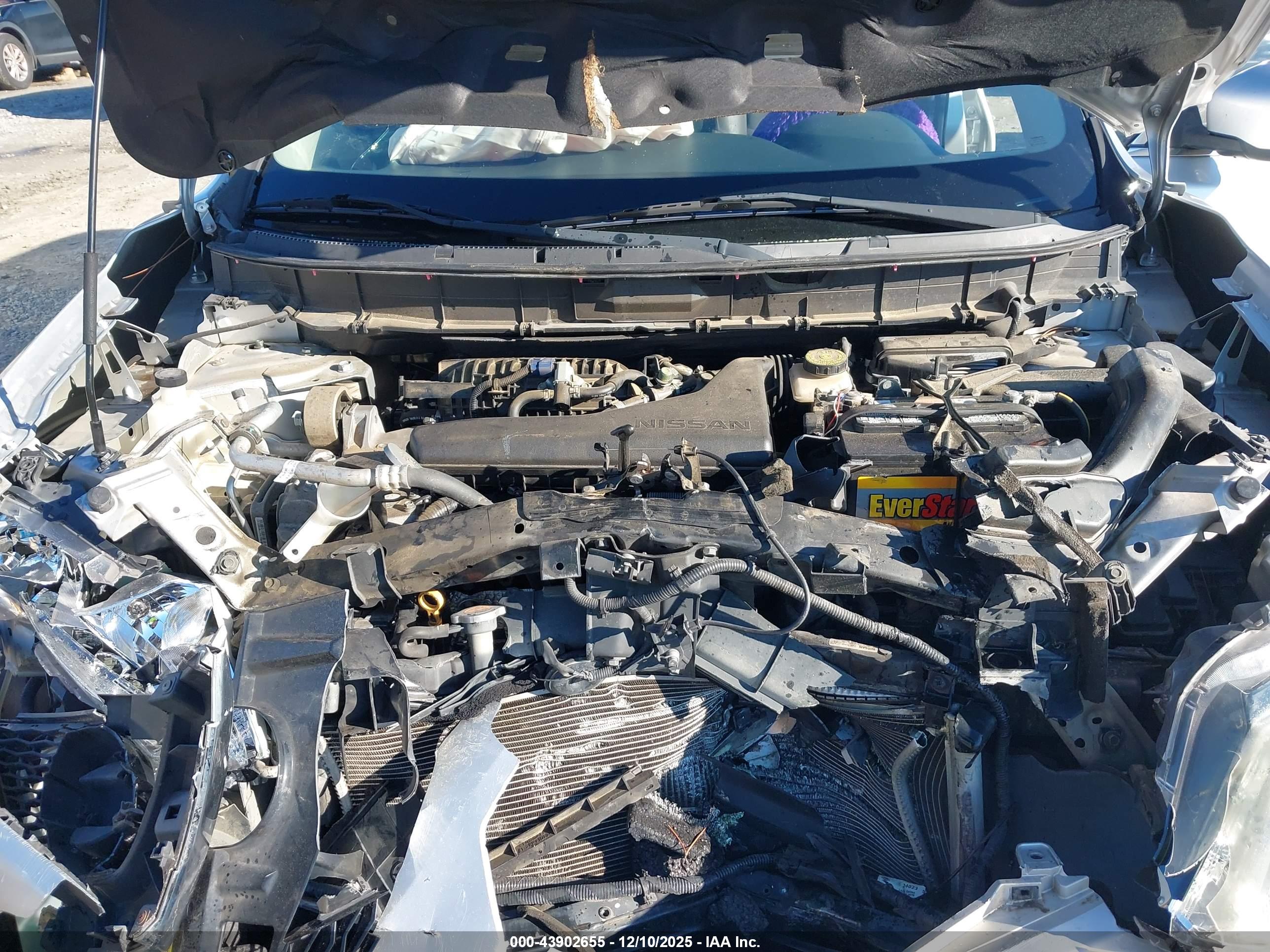 NISSAN ROGUE image 10