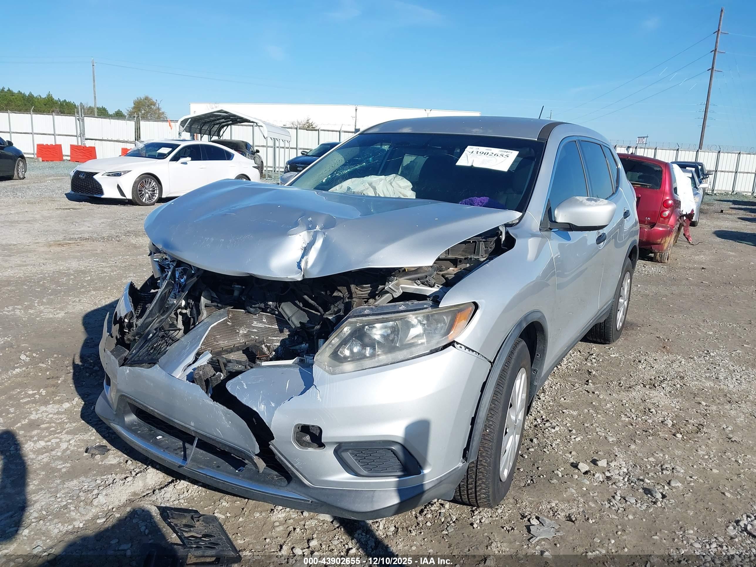 NISSAN ROGUE image 6