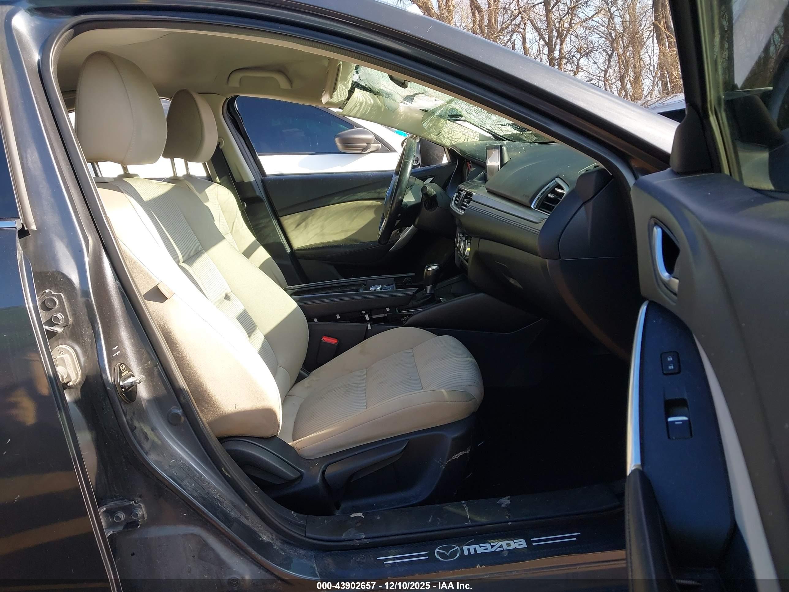 MAZDA MAZDA6 image 5