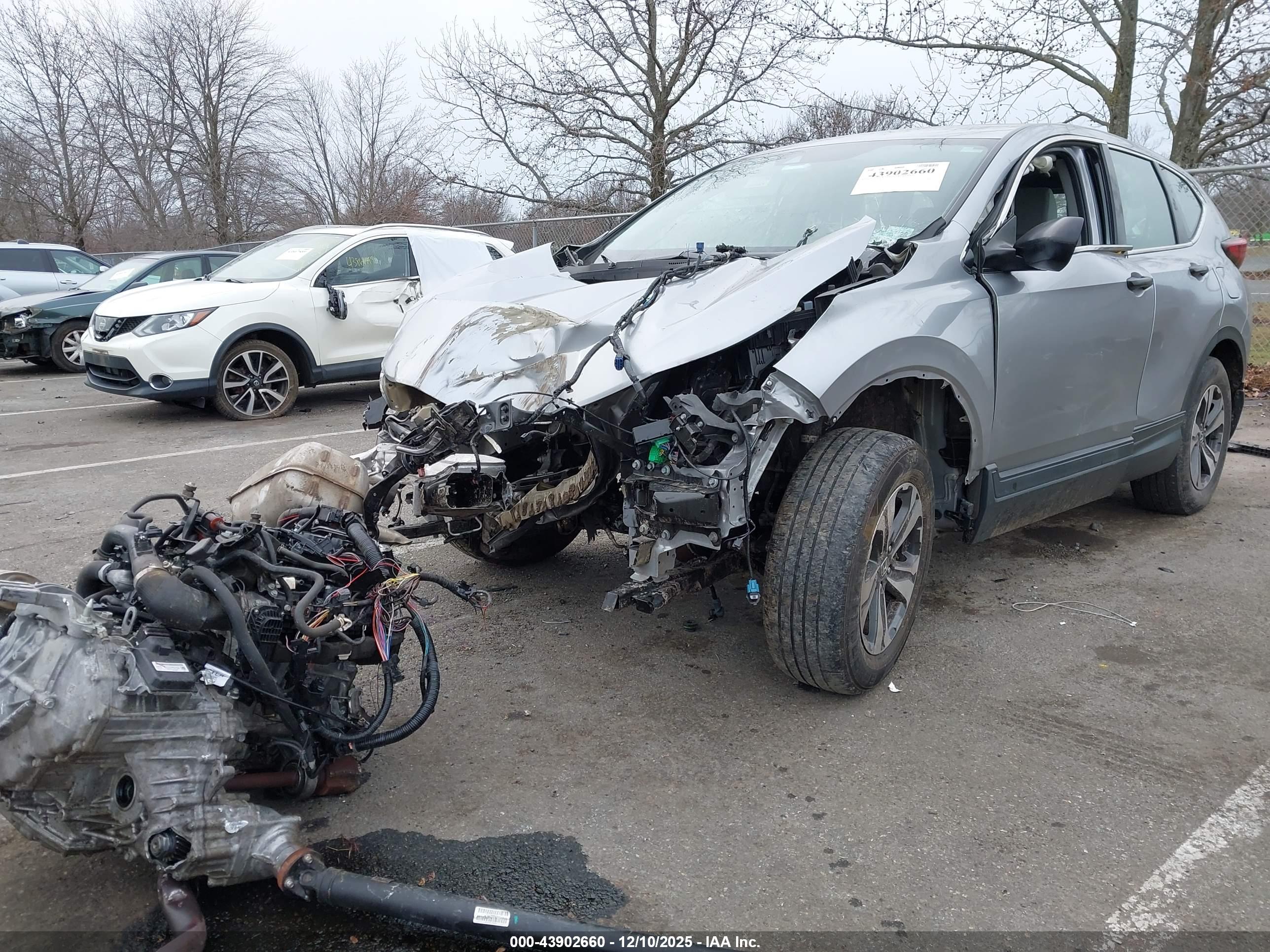 HONDA CR-V image 2