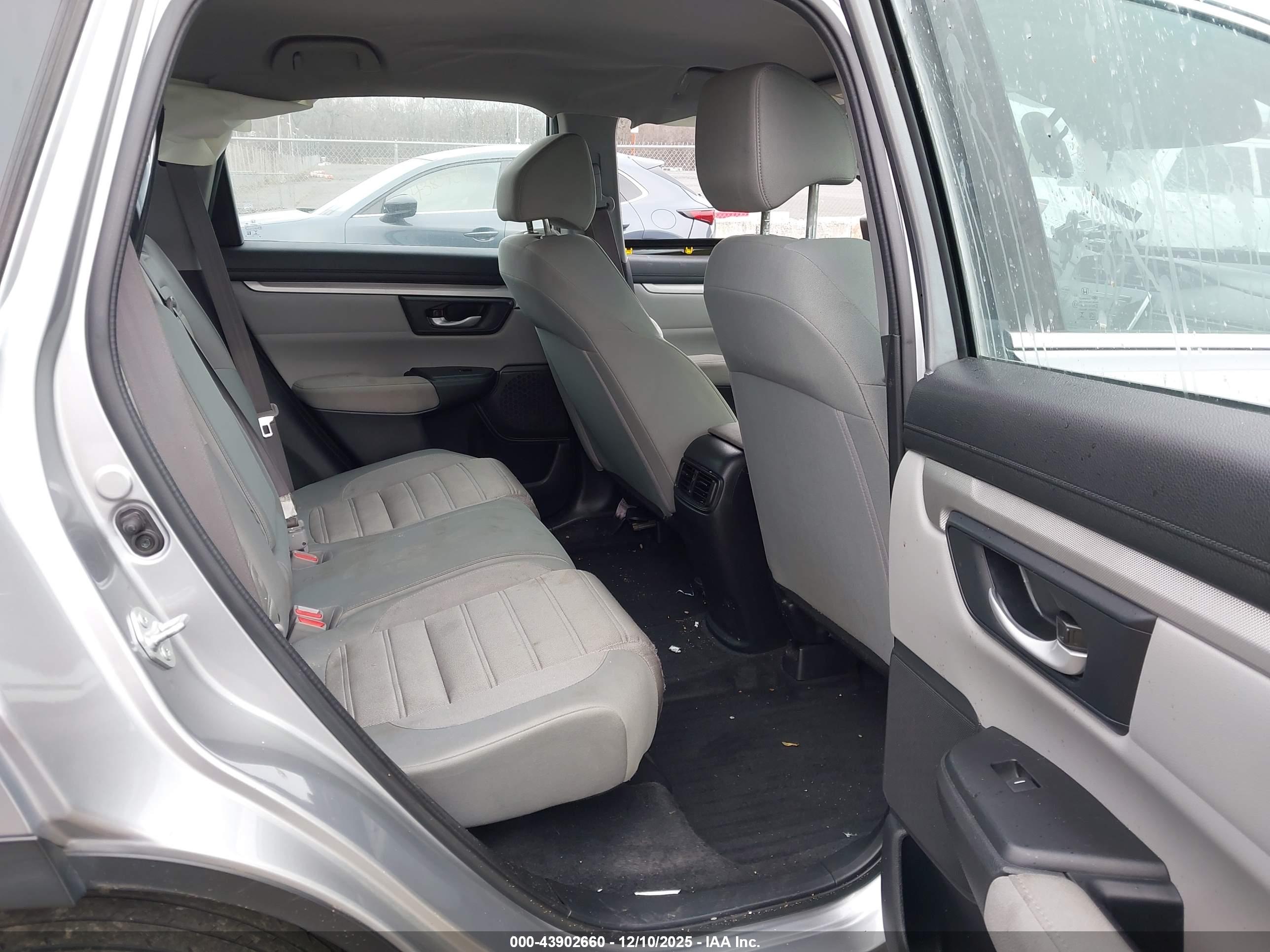 HONDA CR-V image 8
