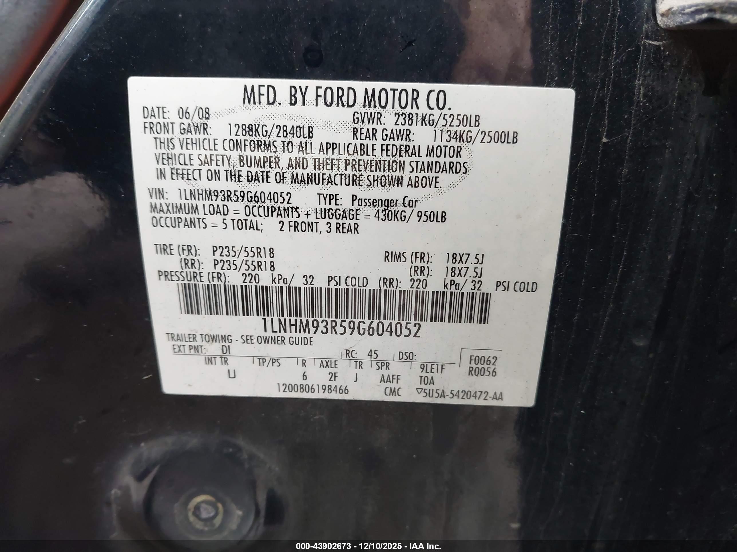 LINCOLN MKS image 9