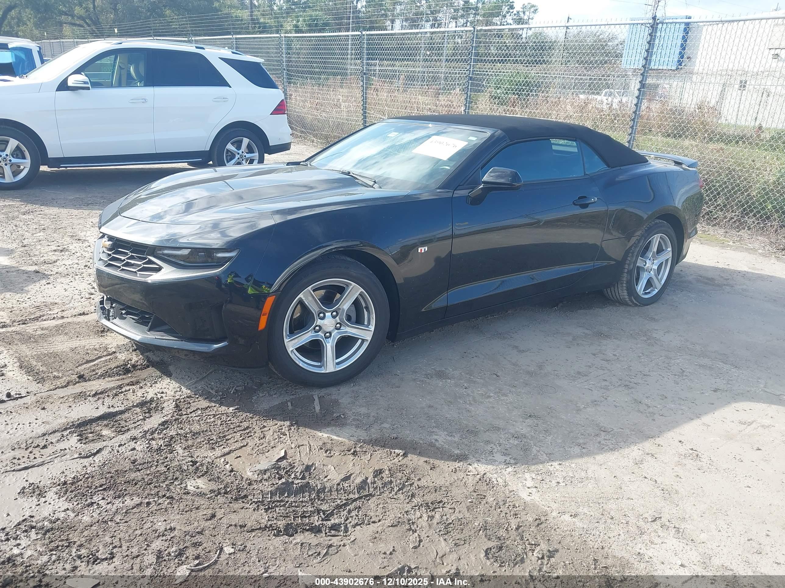 CHEVROLET CAMARO image 2