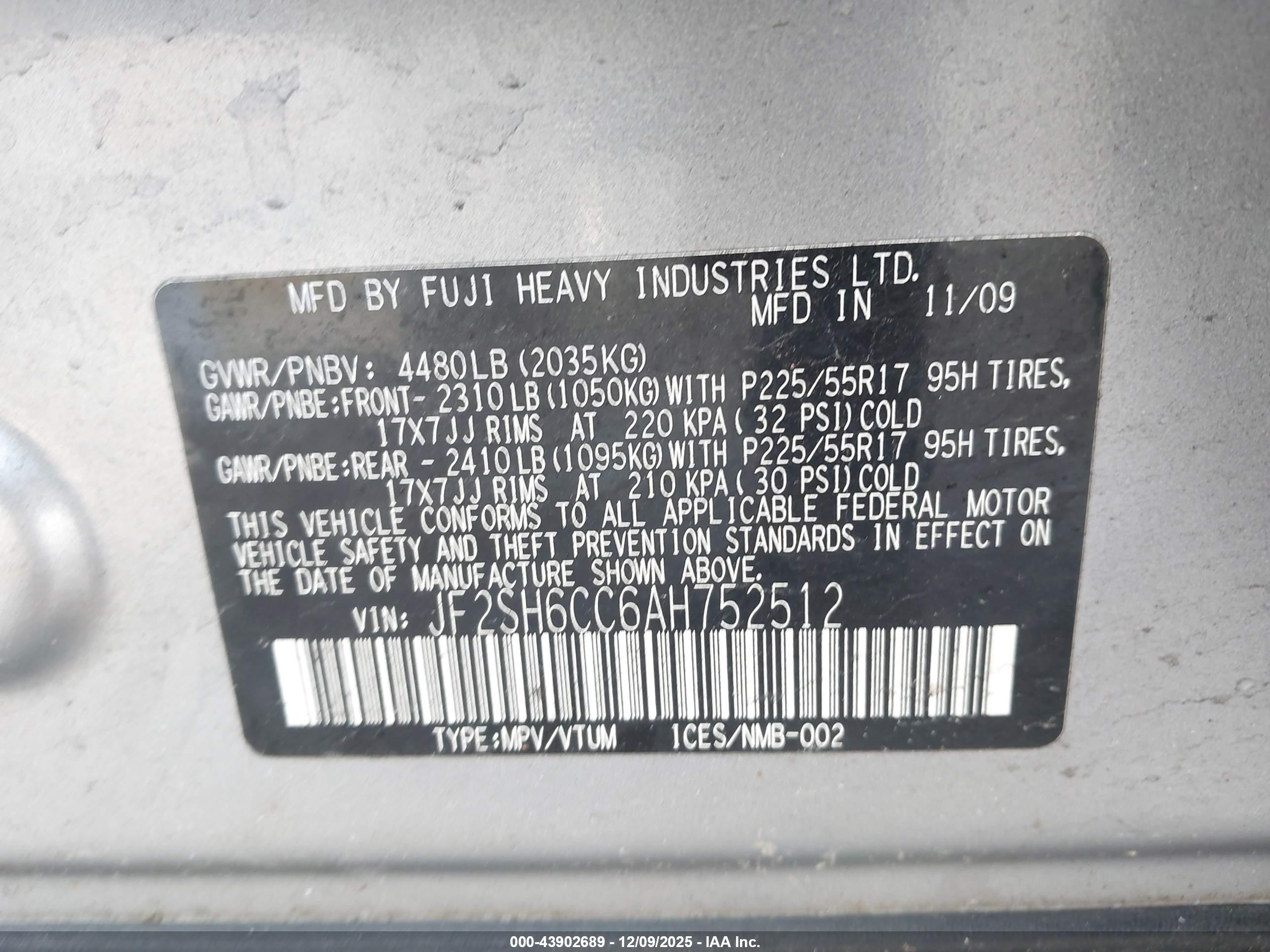 SUBARU FORESTER image 9