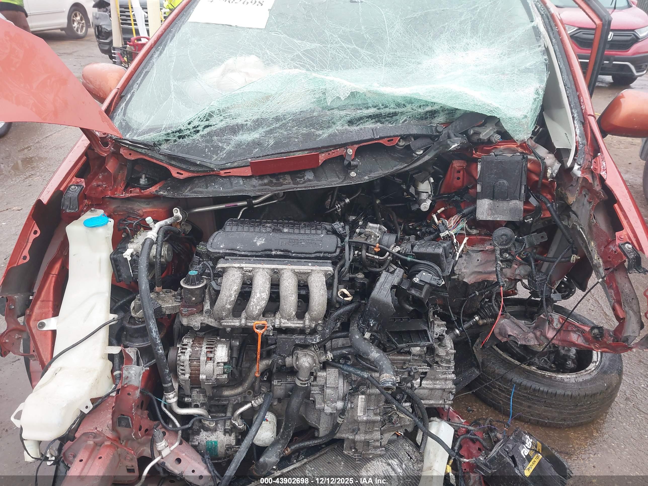 HONDA FIT image 10